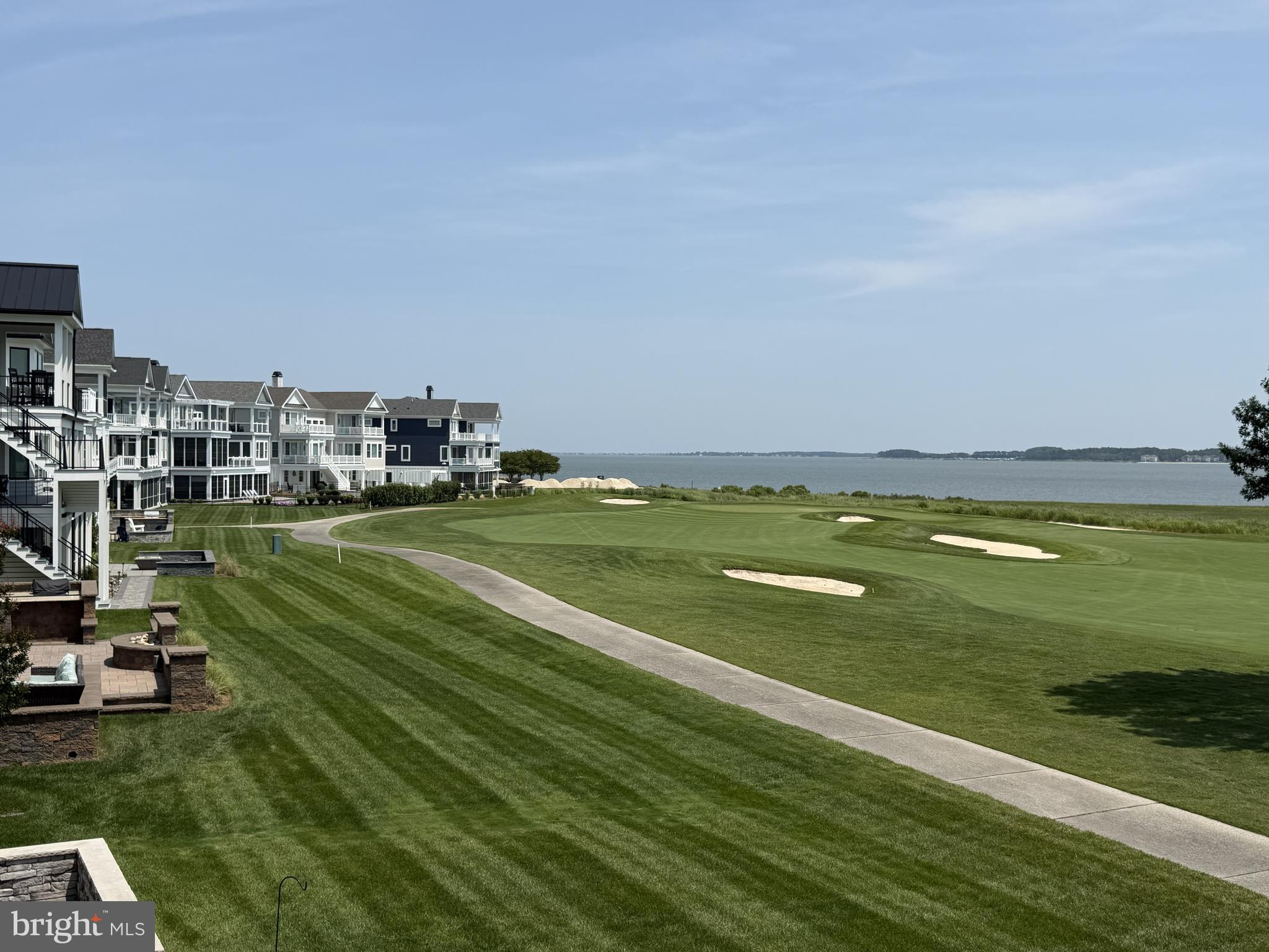 PENINSULA - Residential