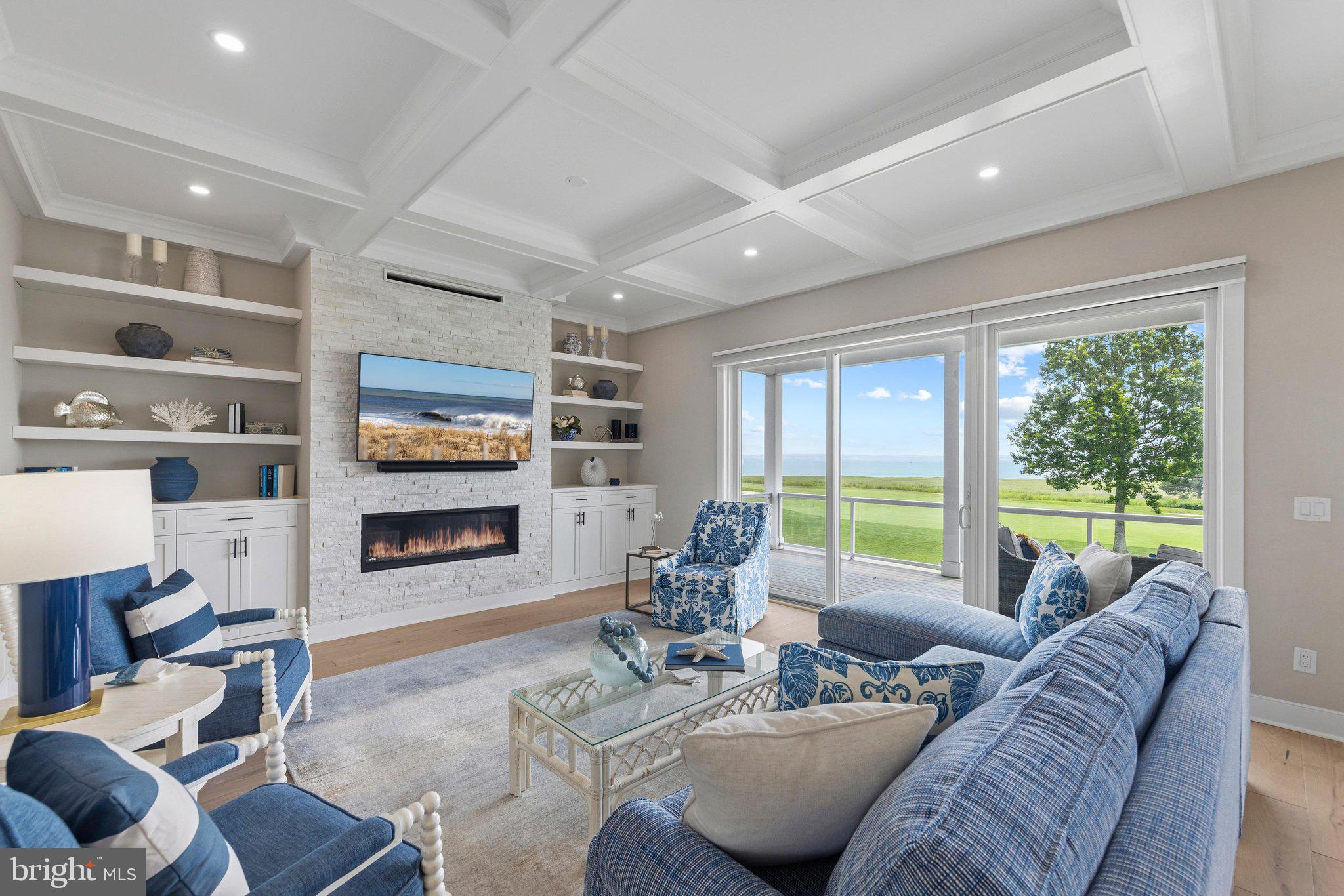 PENINSULA - Residential