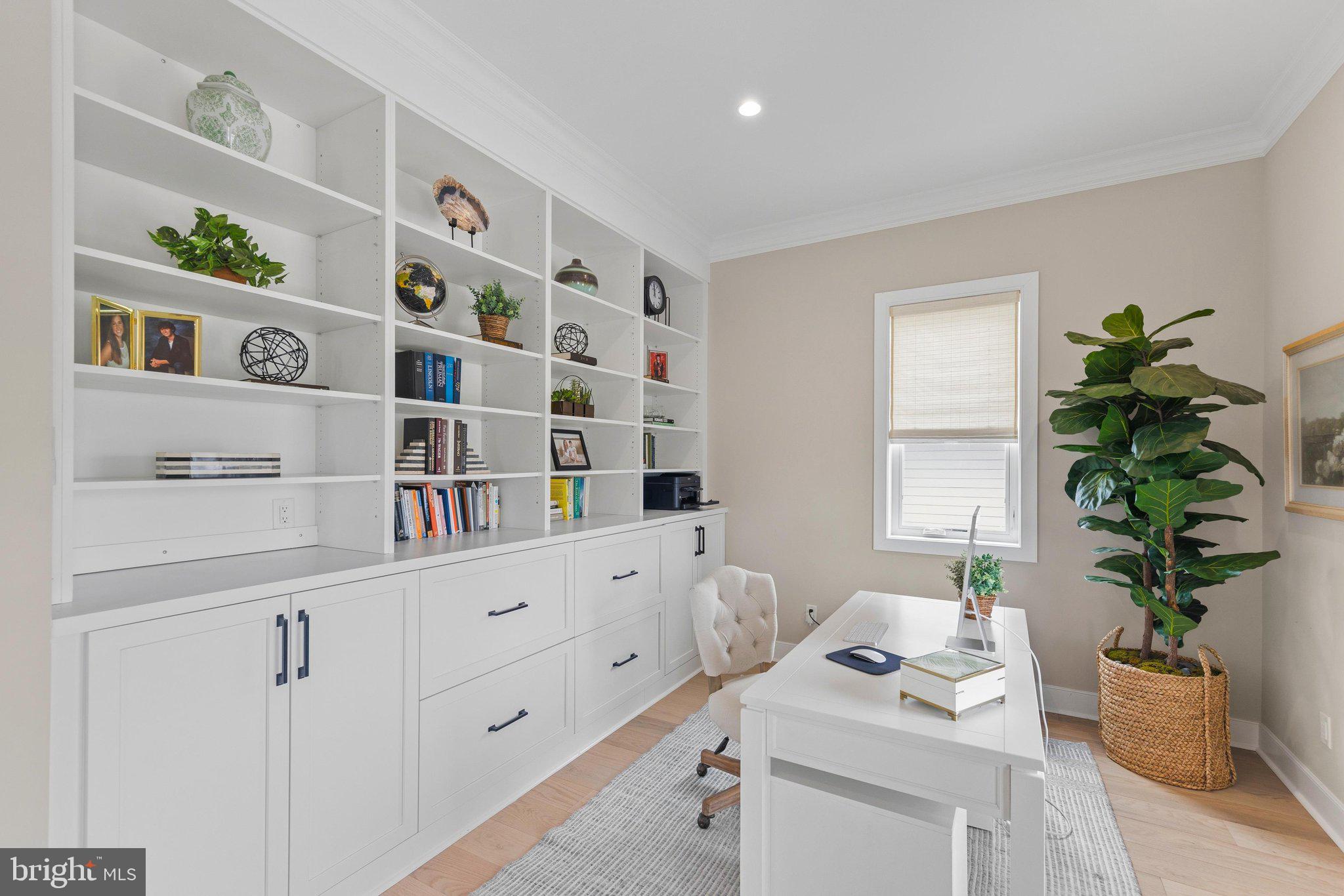 PENINSULA - Residential