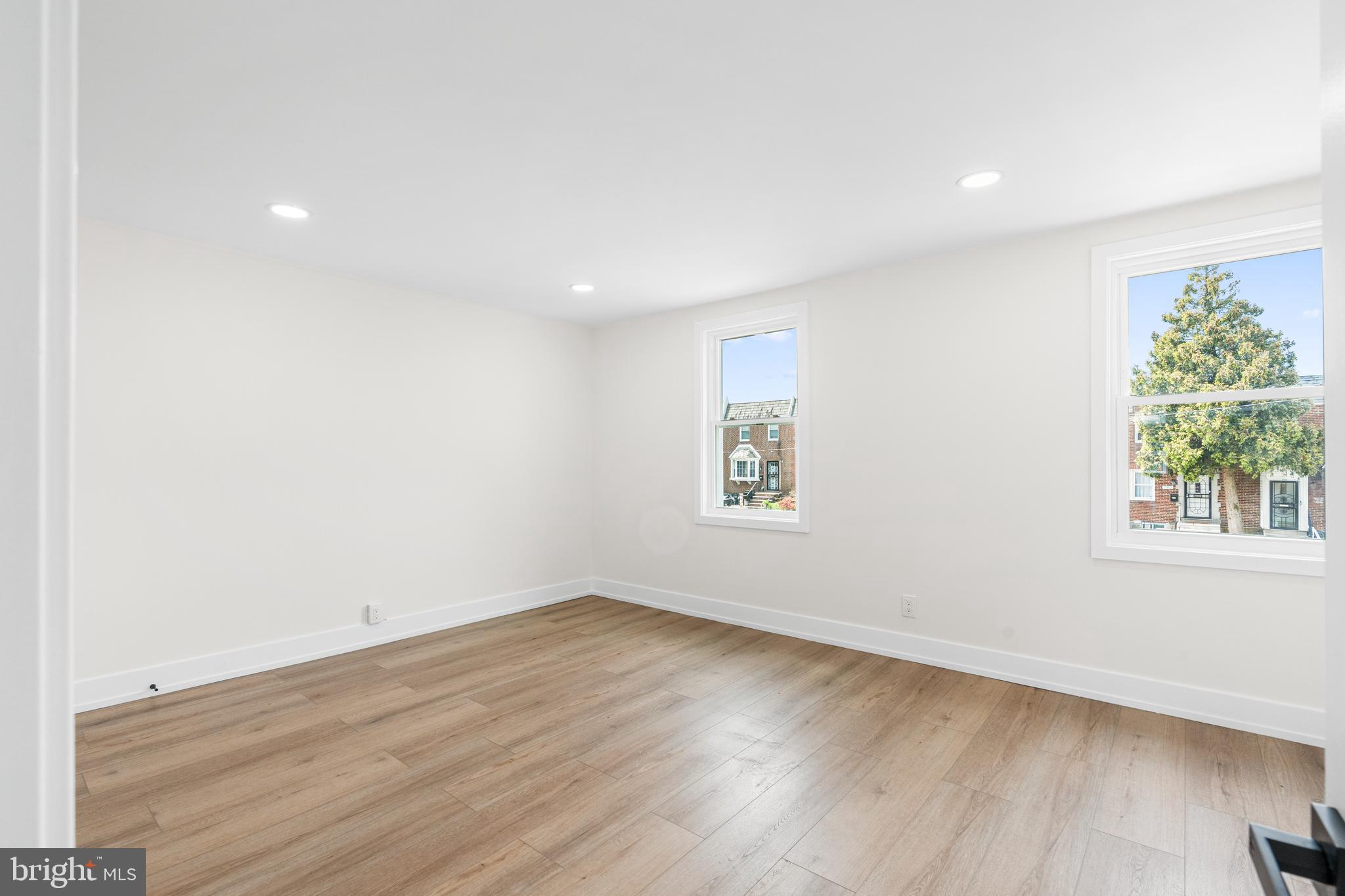 CEDARBROOK - Residential