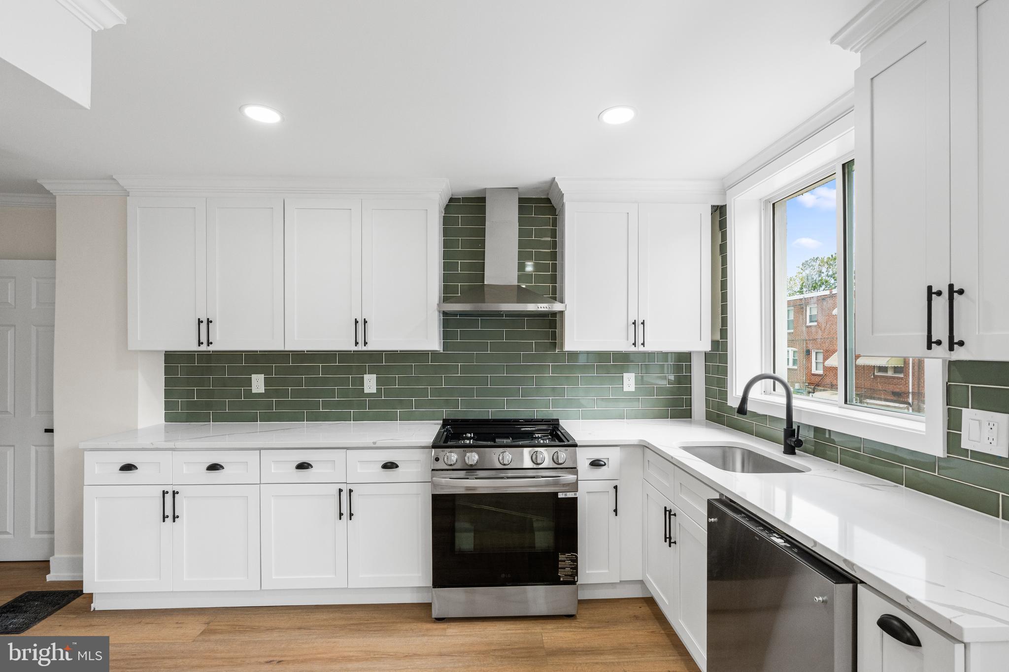 CEDARBROOK - Residential