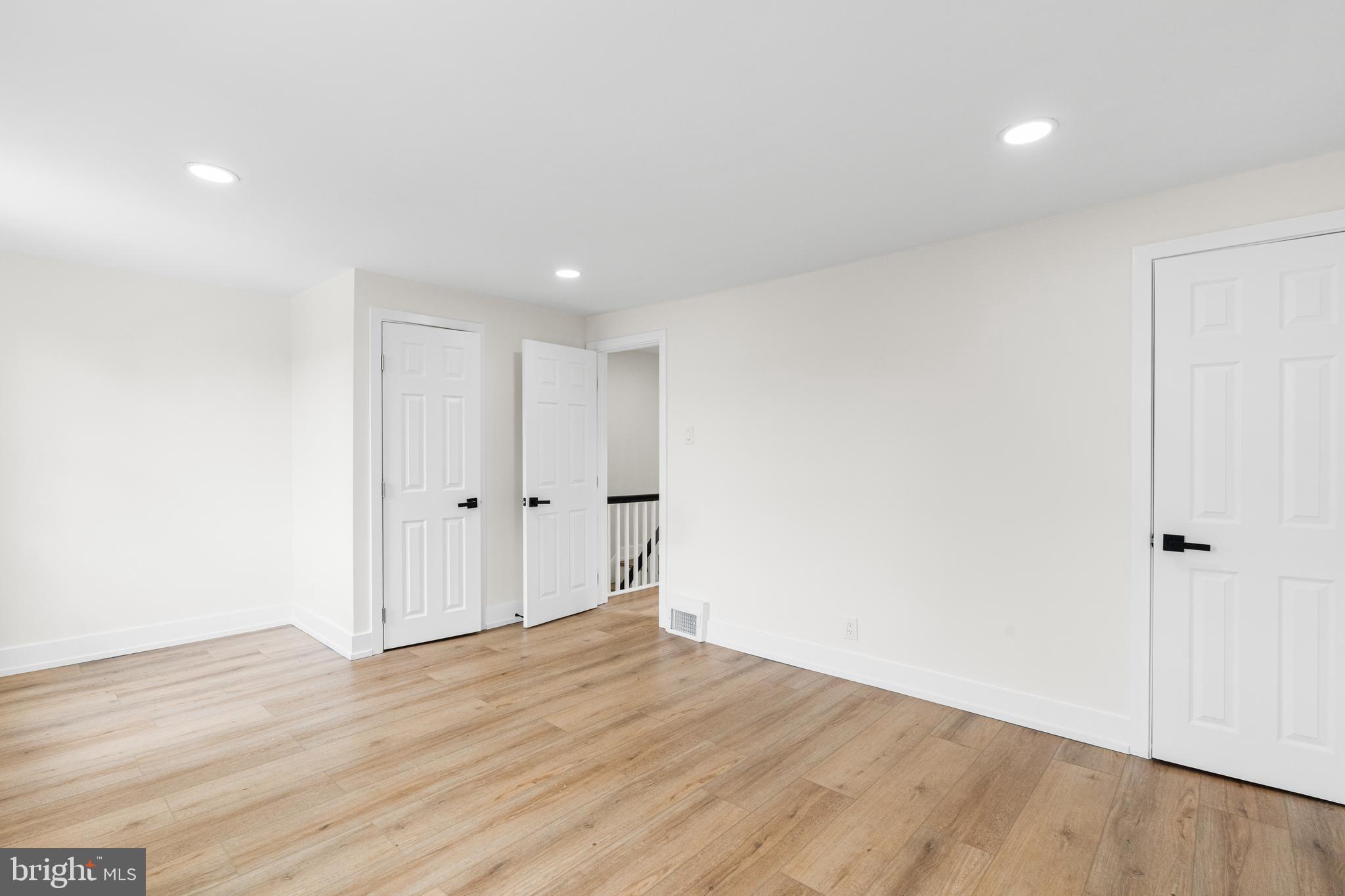 CEDARBROOK - Residential