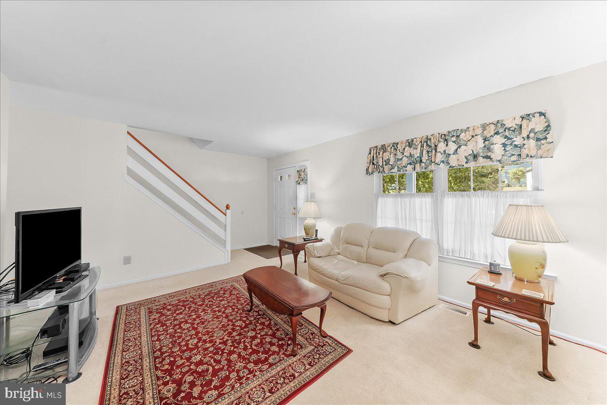 LONGWOOD CROSSING - Residential