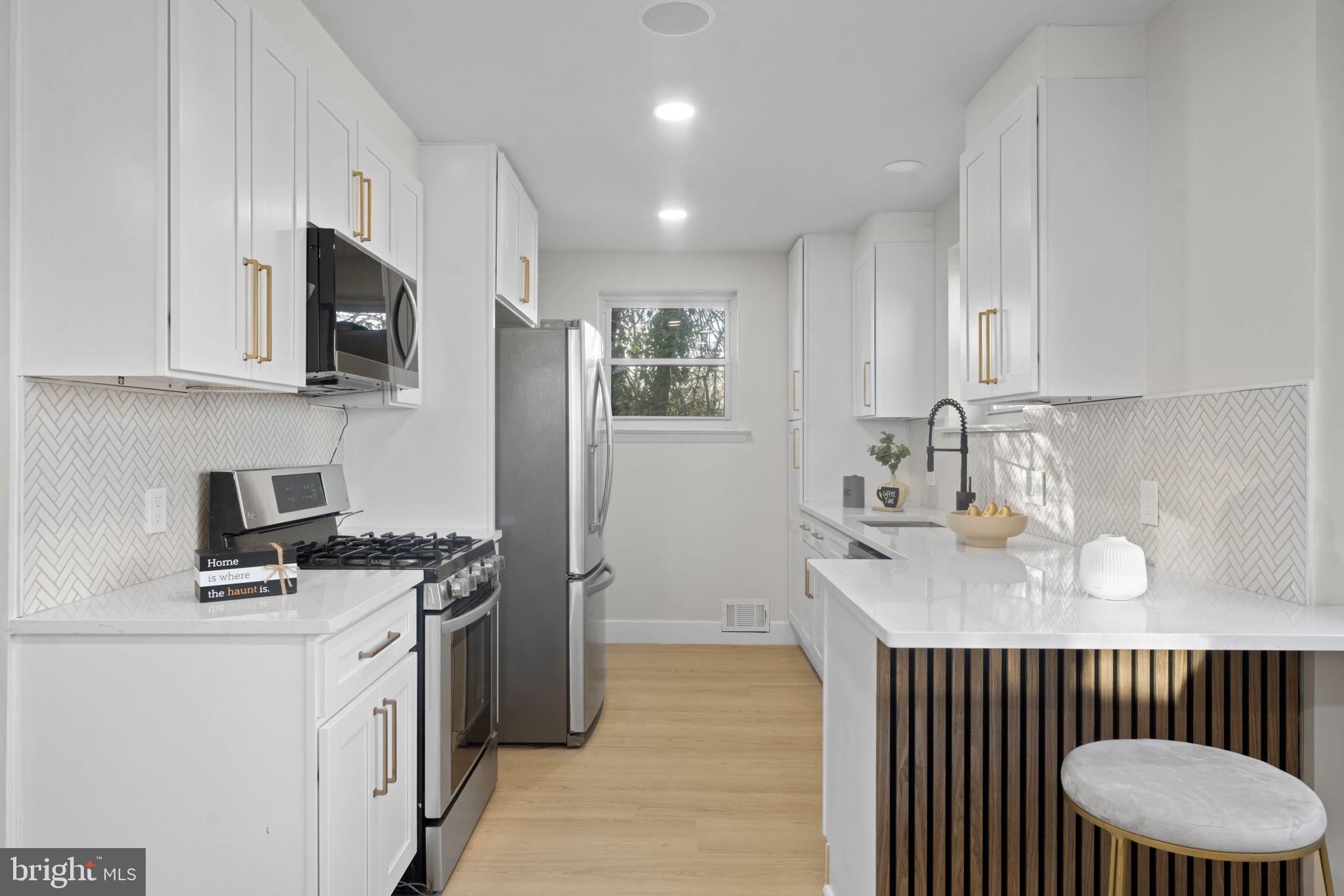 GR CAPITOL HEIGHTS - Residential