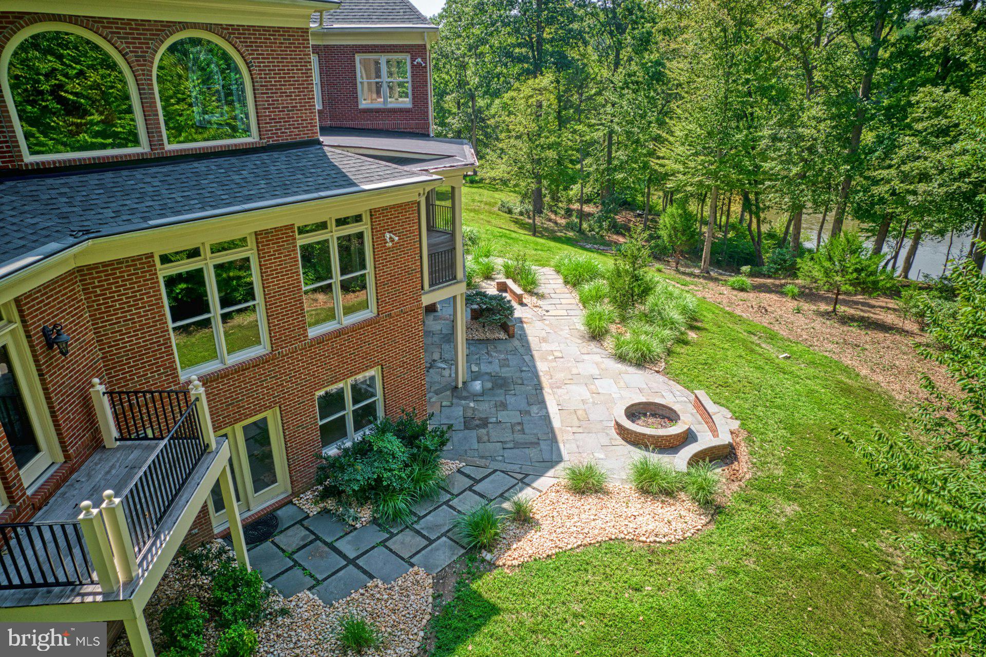 CATHEDRAL FOREST - Residential
