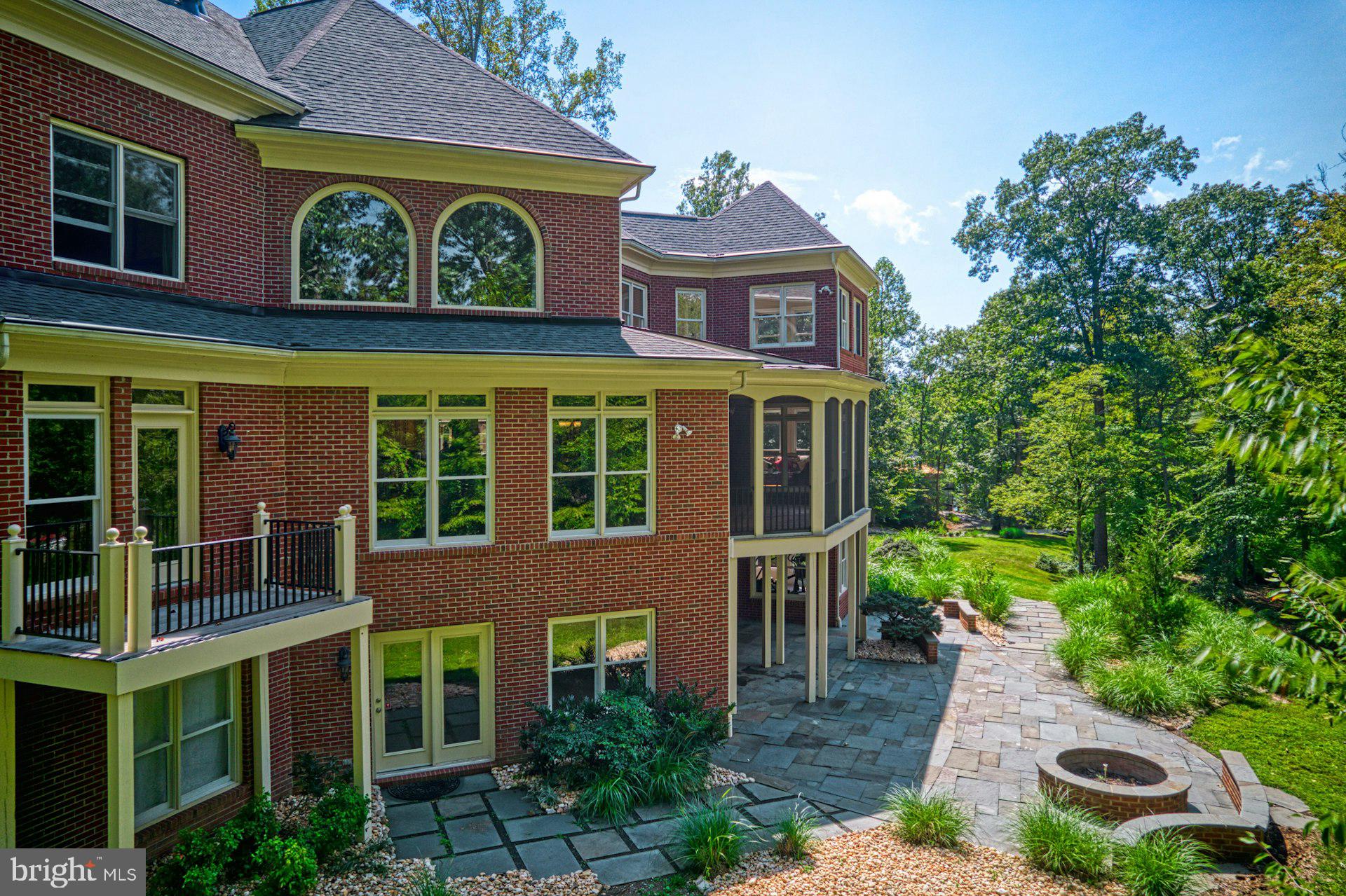 CATHEDRAL FOREST - Residential
