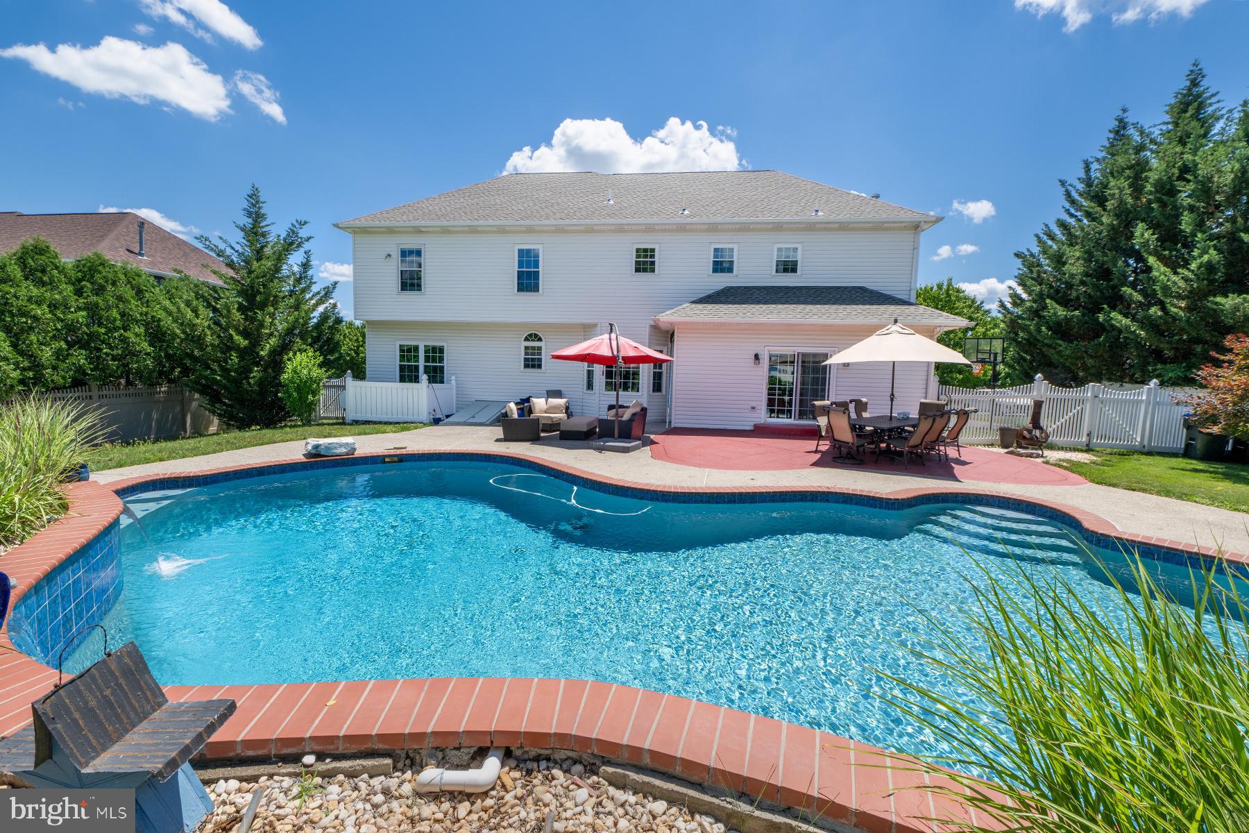 SUMMER HILL - Residential