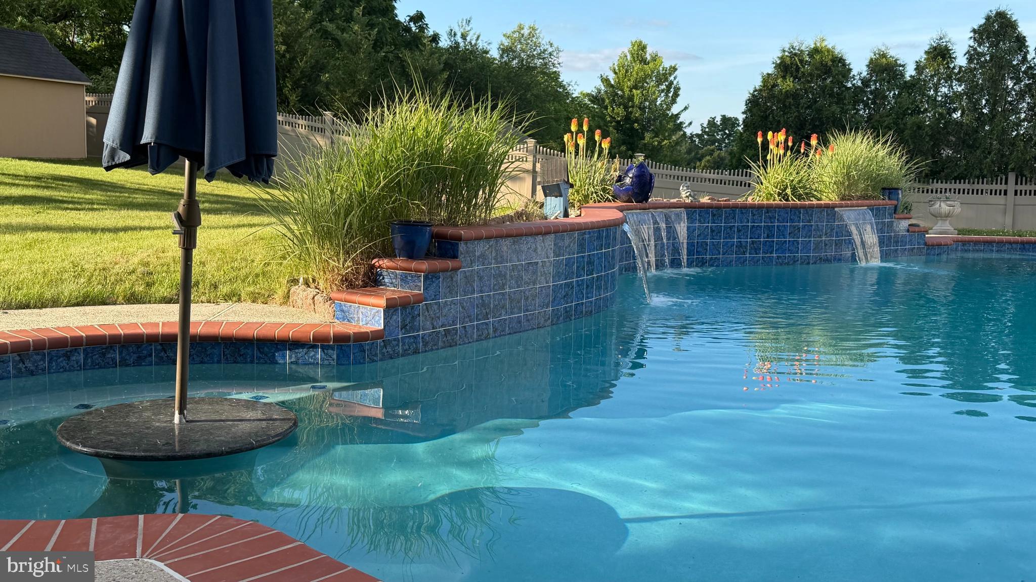 SUMMER HILL - Residential
