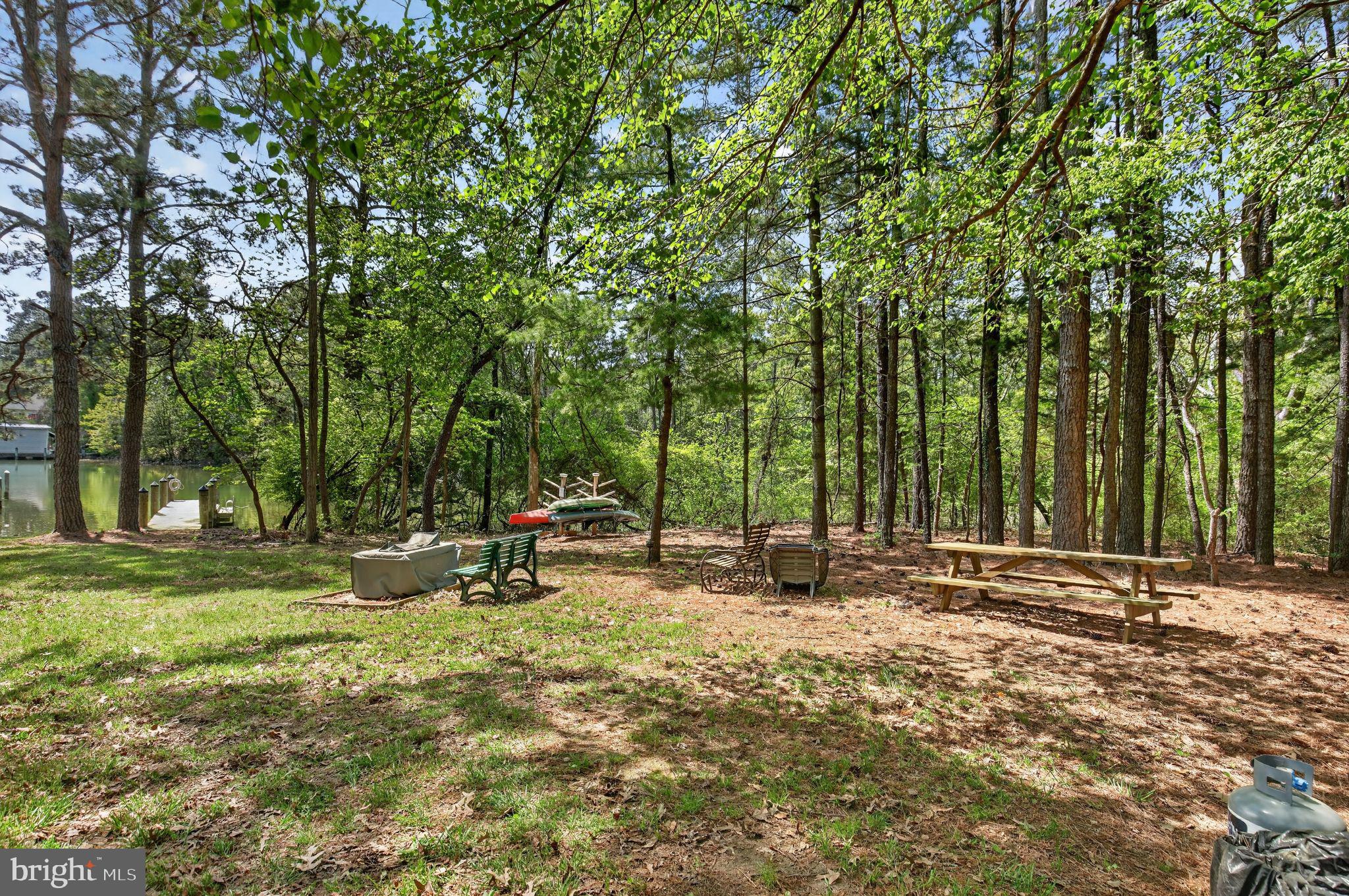 SOLOMONS LANDING - Residential