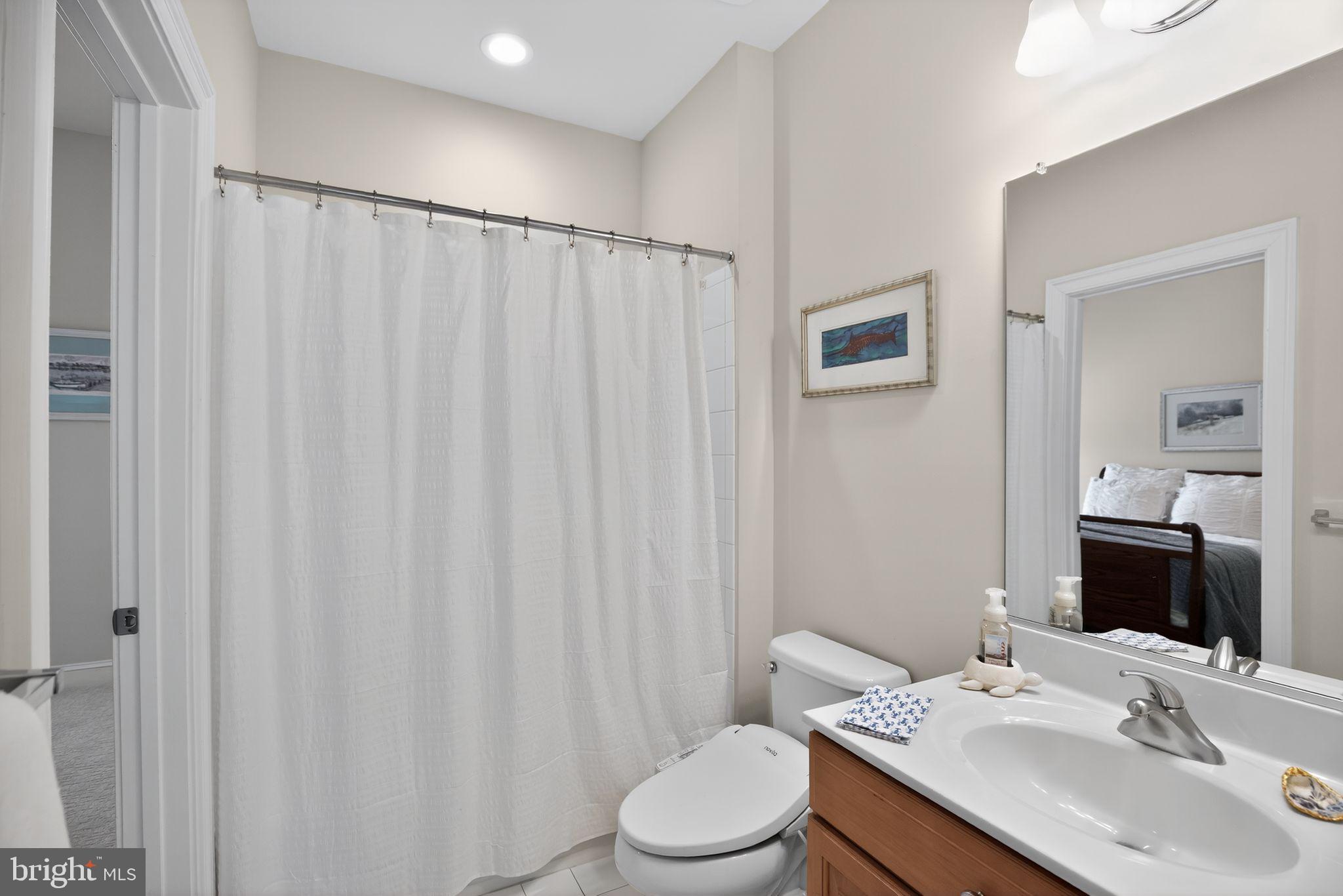 SOLOMONS LANDING - Residential
