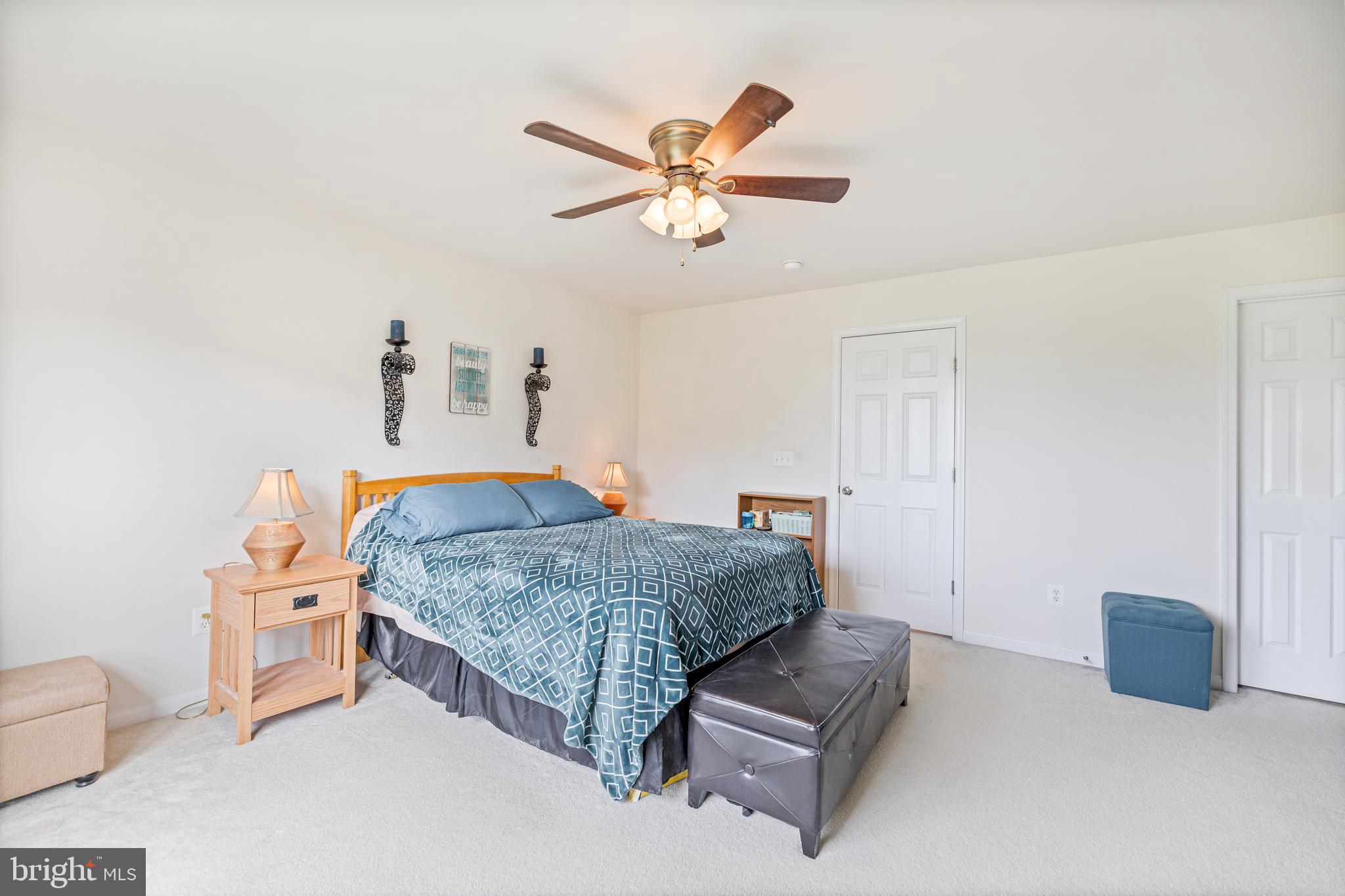 ALEXANDERS CHASE - Residential