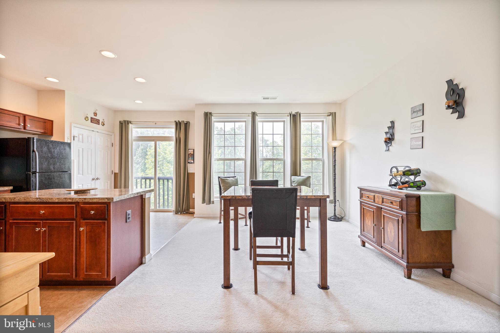 ALEXANDERS CHASE - Residential