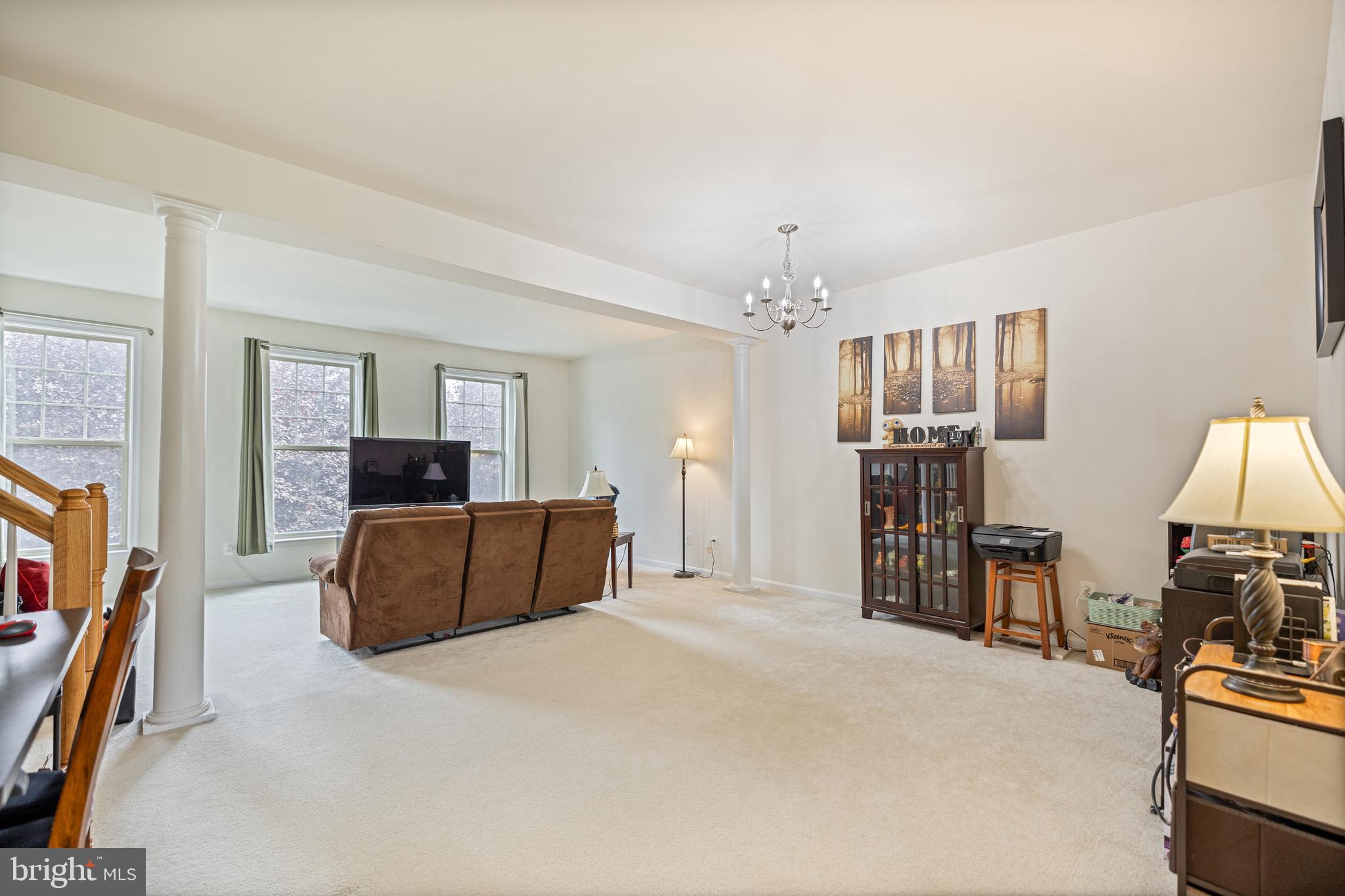 ALEXANDERS CHASE - Residential