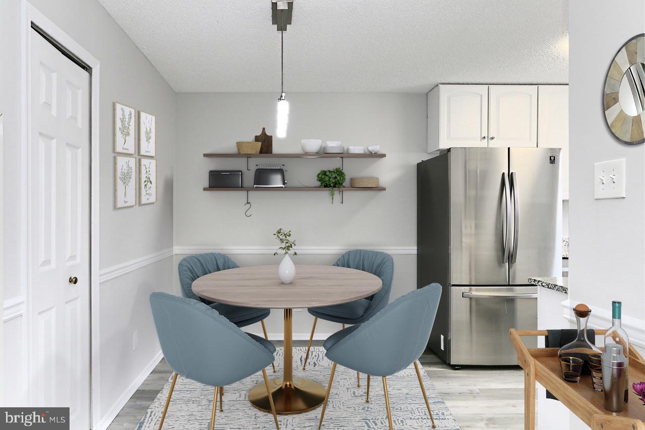 FOX CHASE/EXETER - Residential Lease