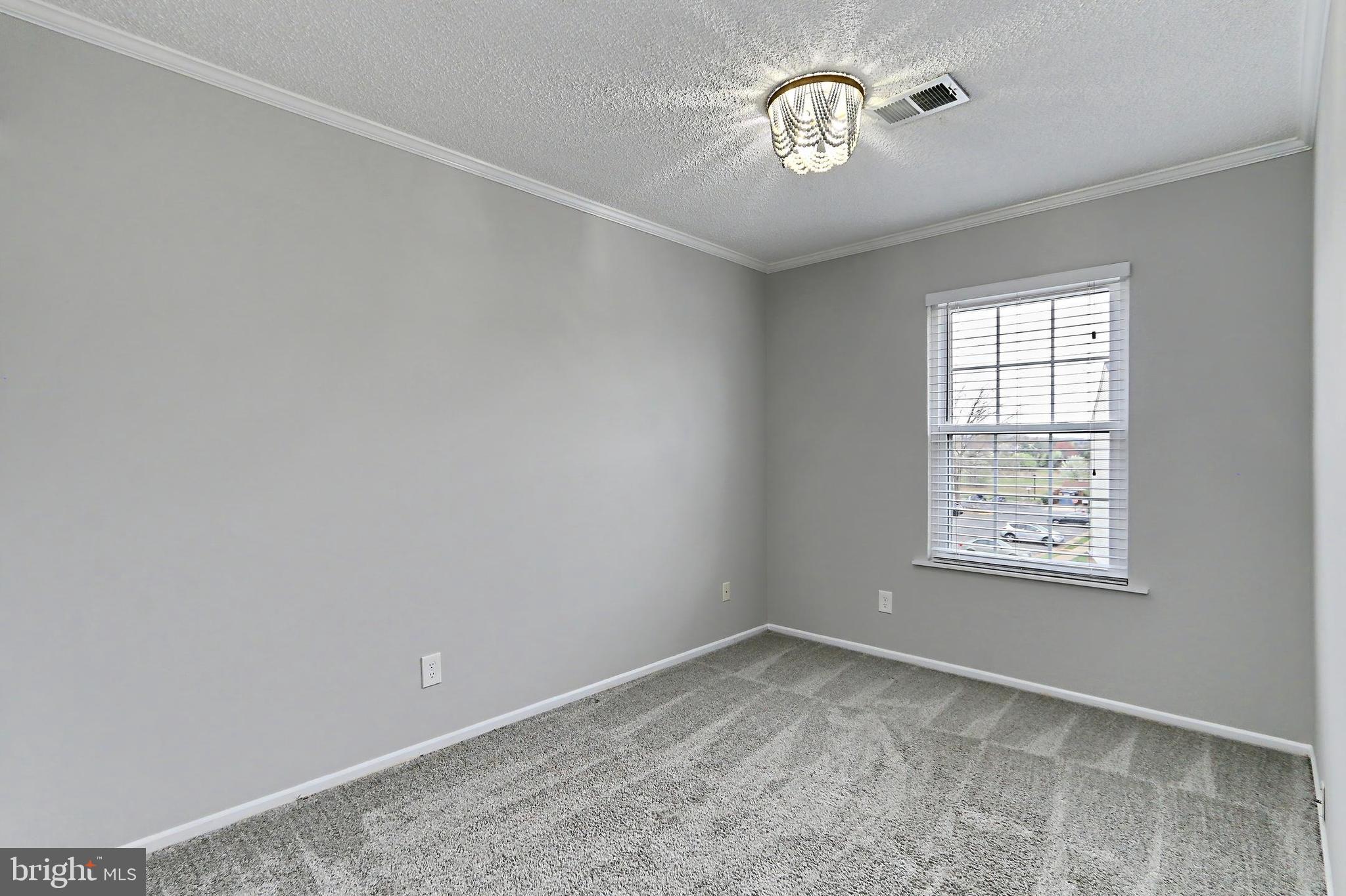 FOX CHASE/EXETER - Residential Lease