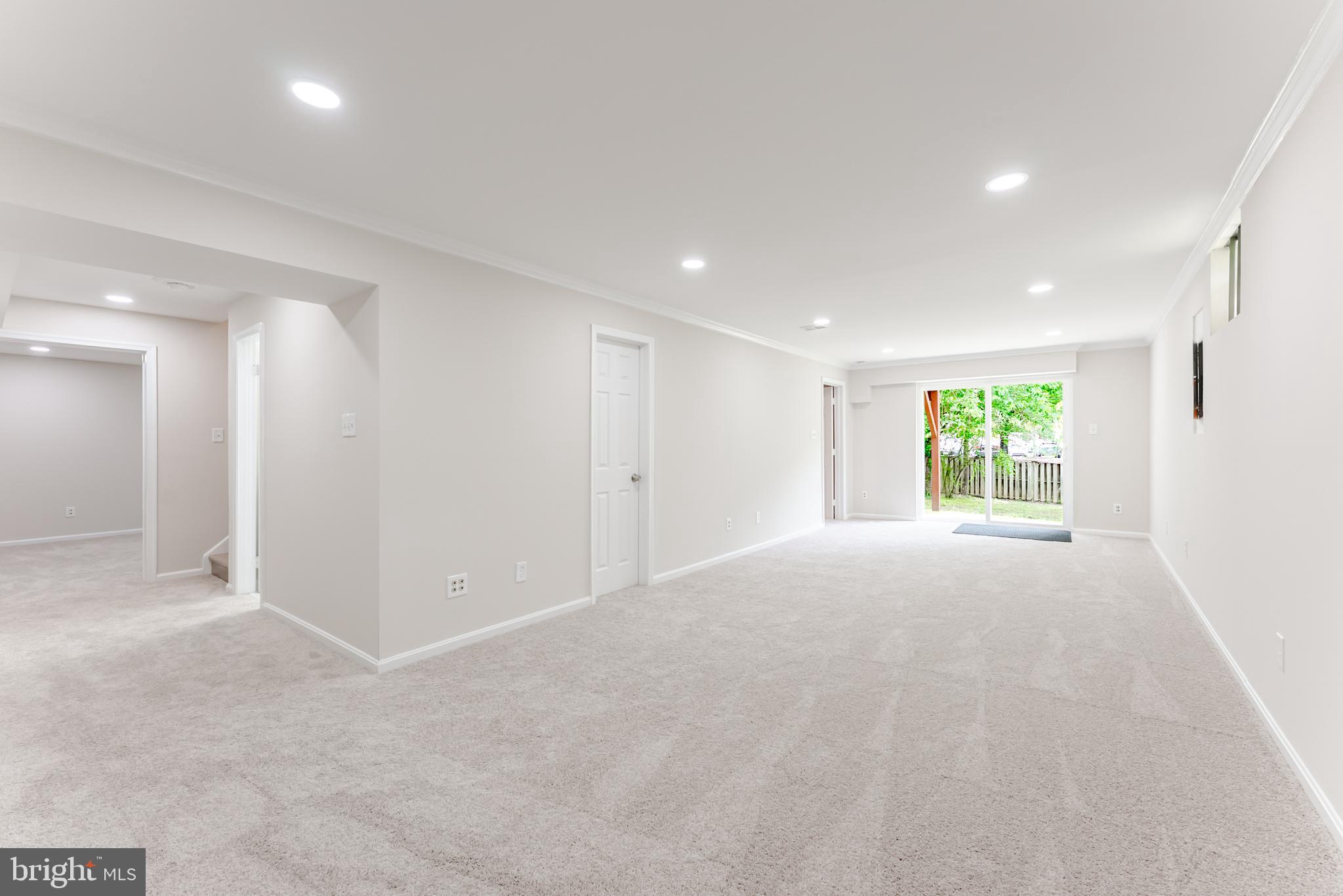 BURKEWOOD GLENN - Residential