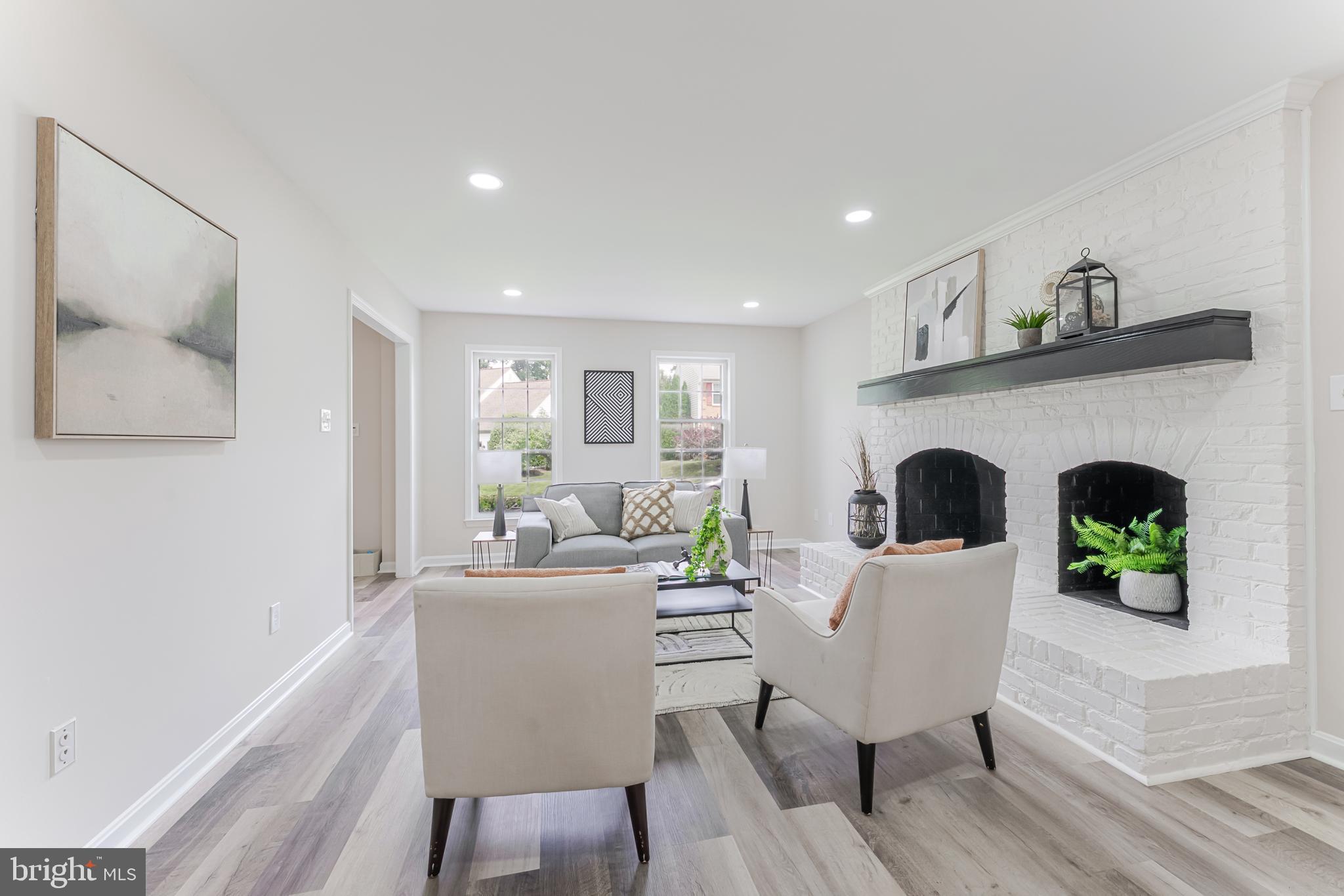 BURKEWOOD GLENN - Residential