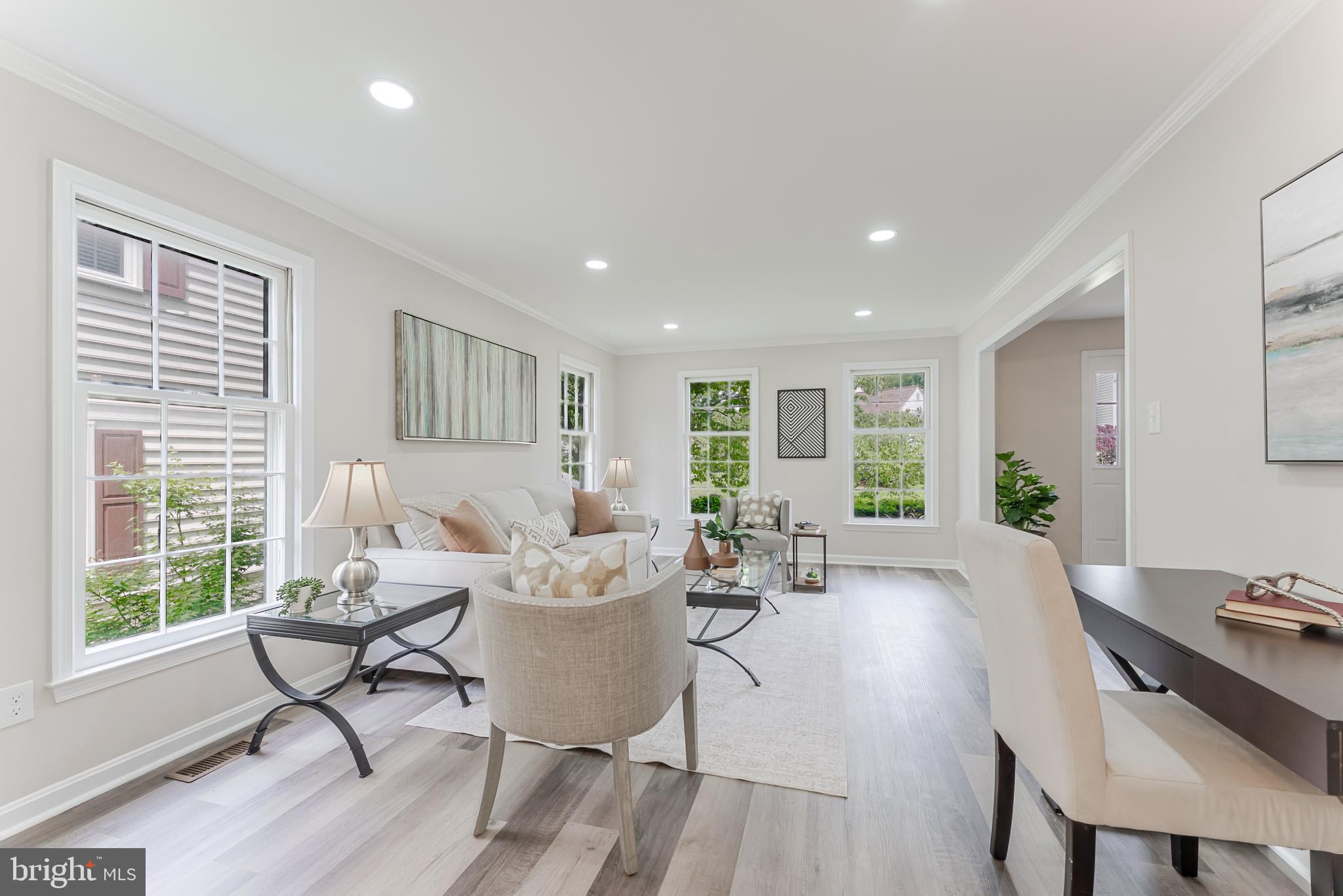 BURKEWOOD GLENN - Residential