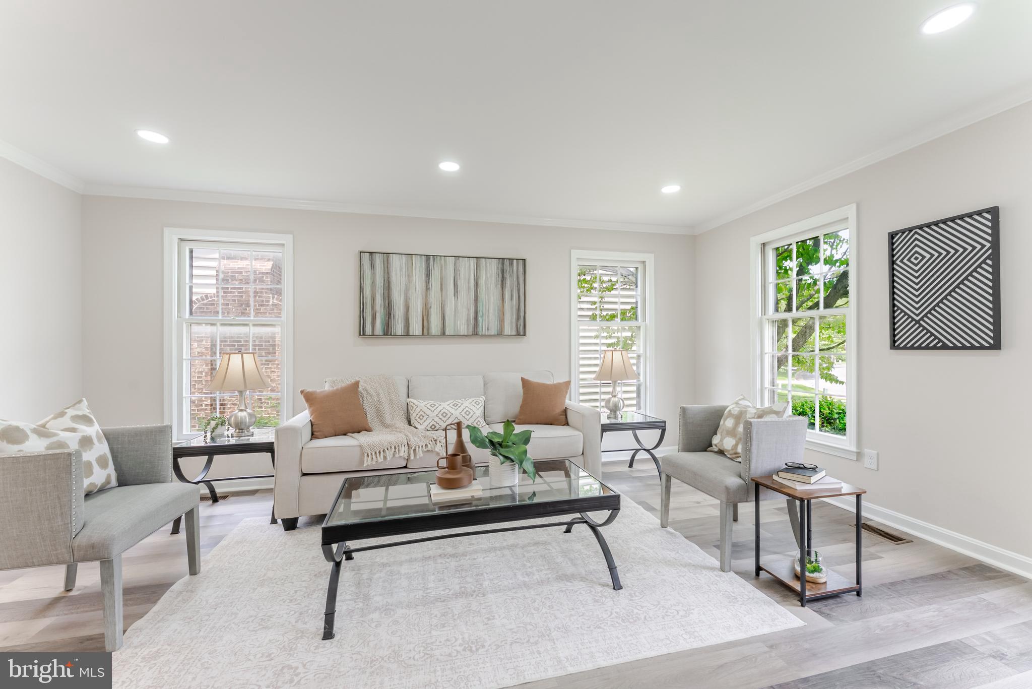 BURKEWOOD GLENN - Residential