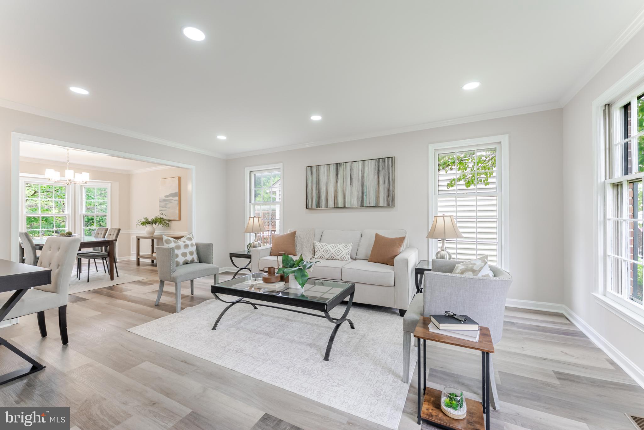 BURKEWOOD GLENN - Residential