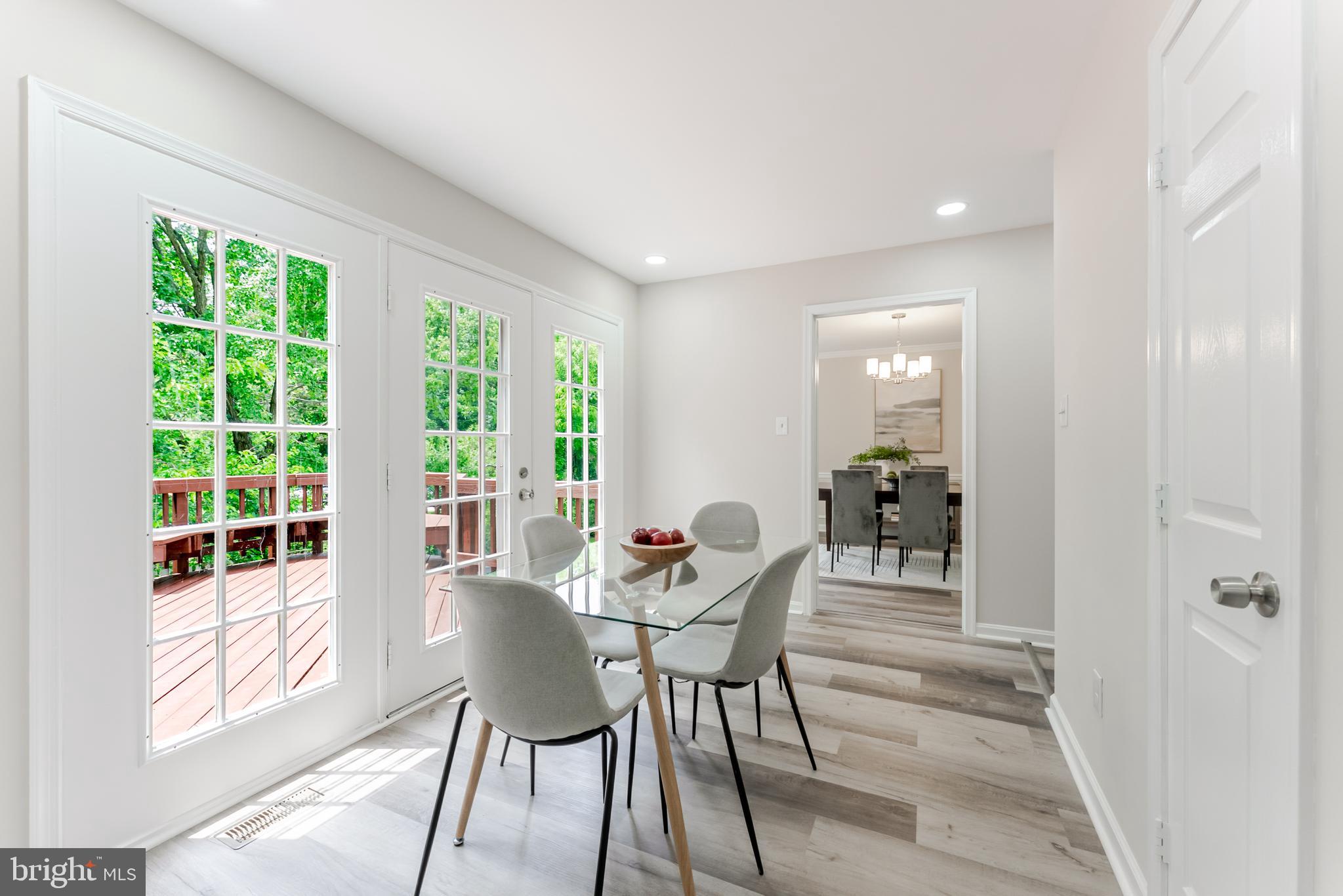BURKEWOOD GLENN - Residential