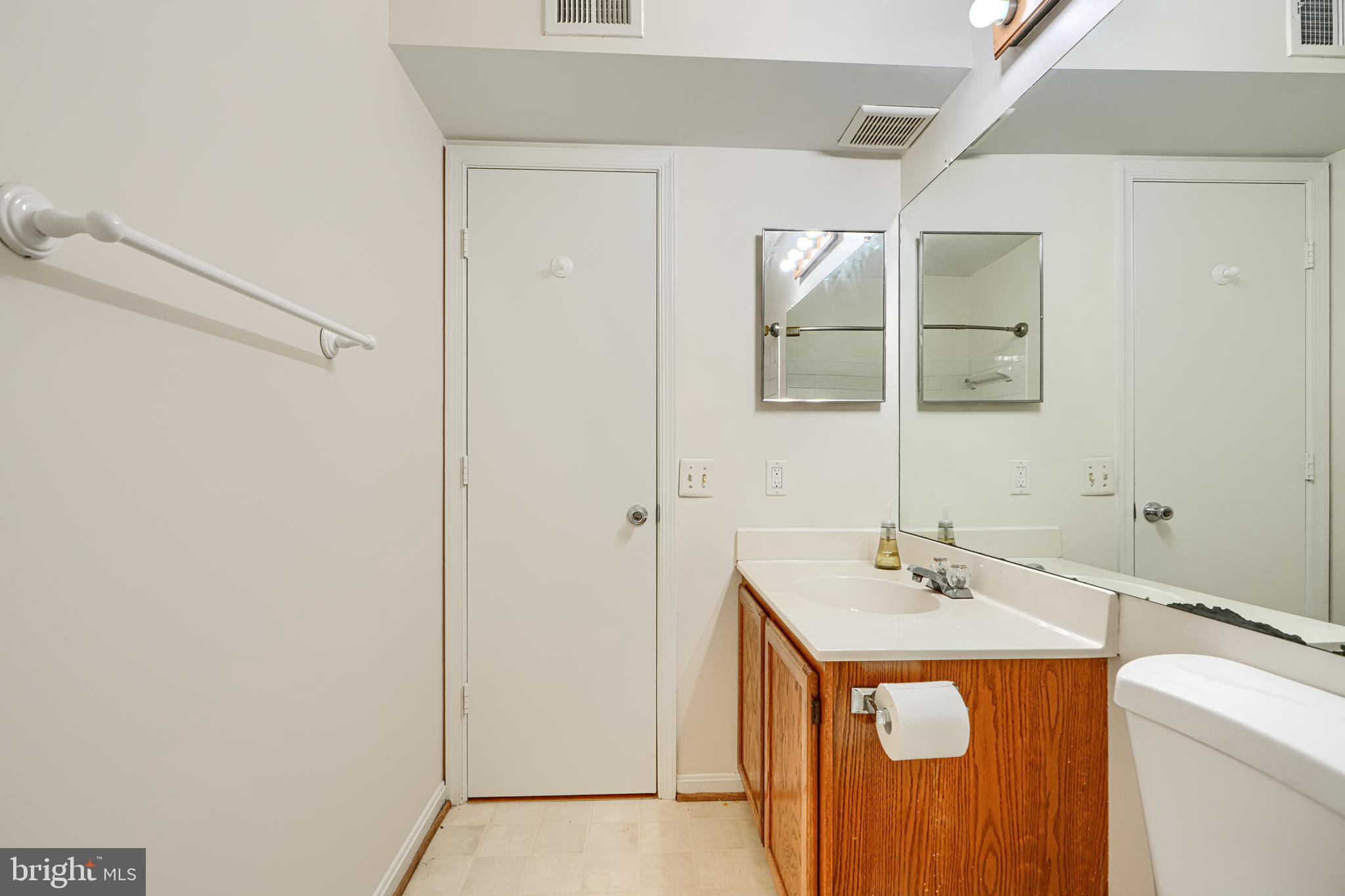 LONGMEAD CROSSING - Residential