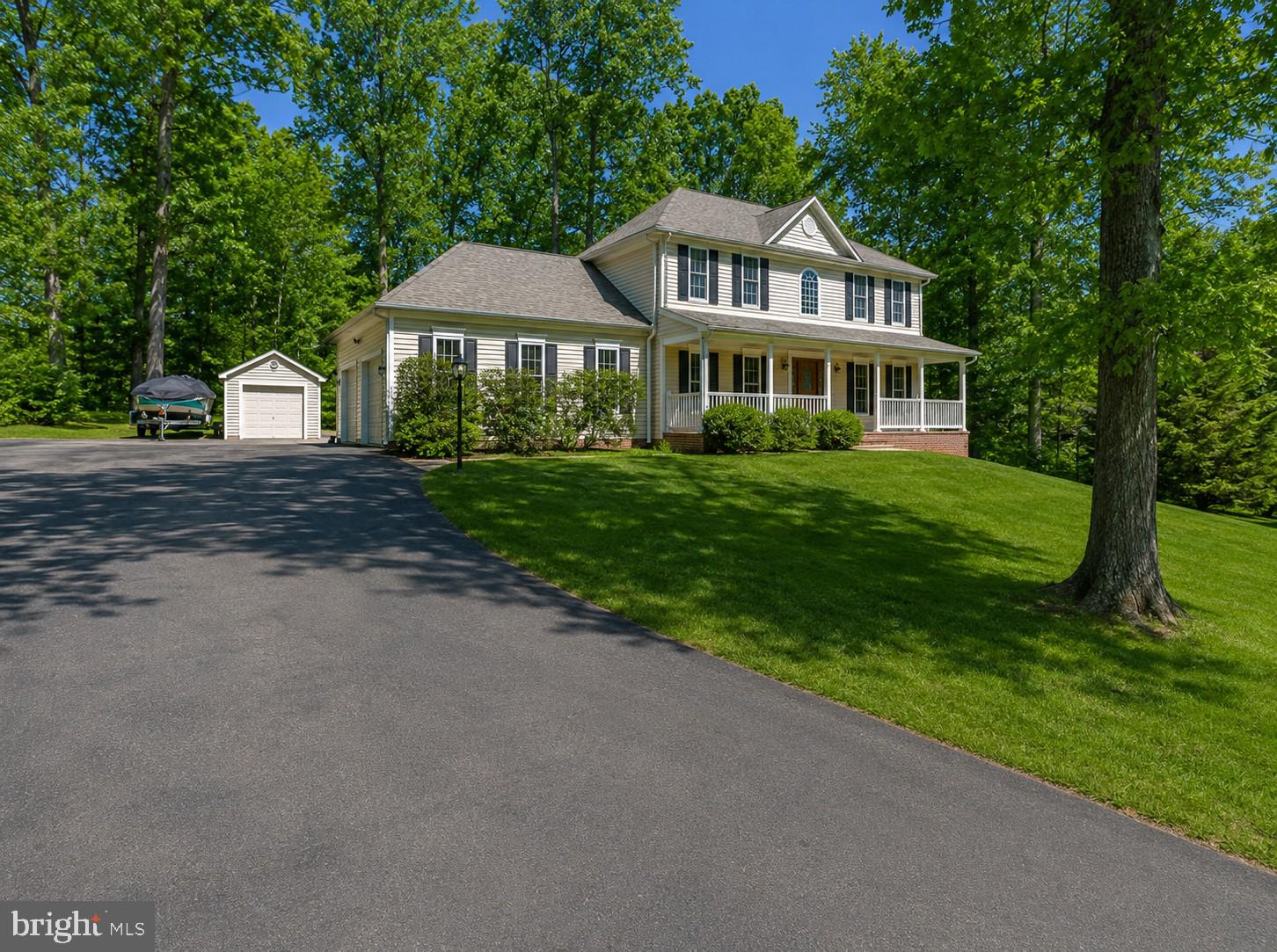 LAKE OF THE WOODS - Residential