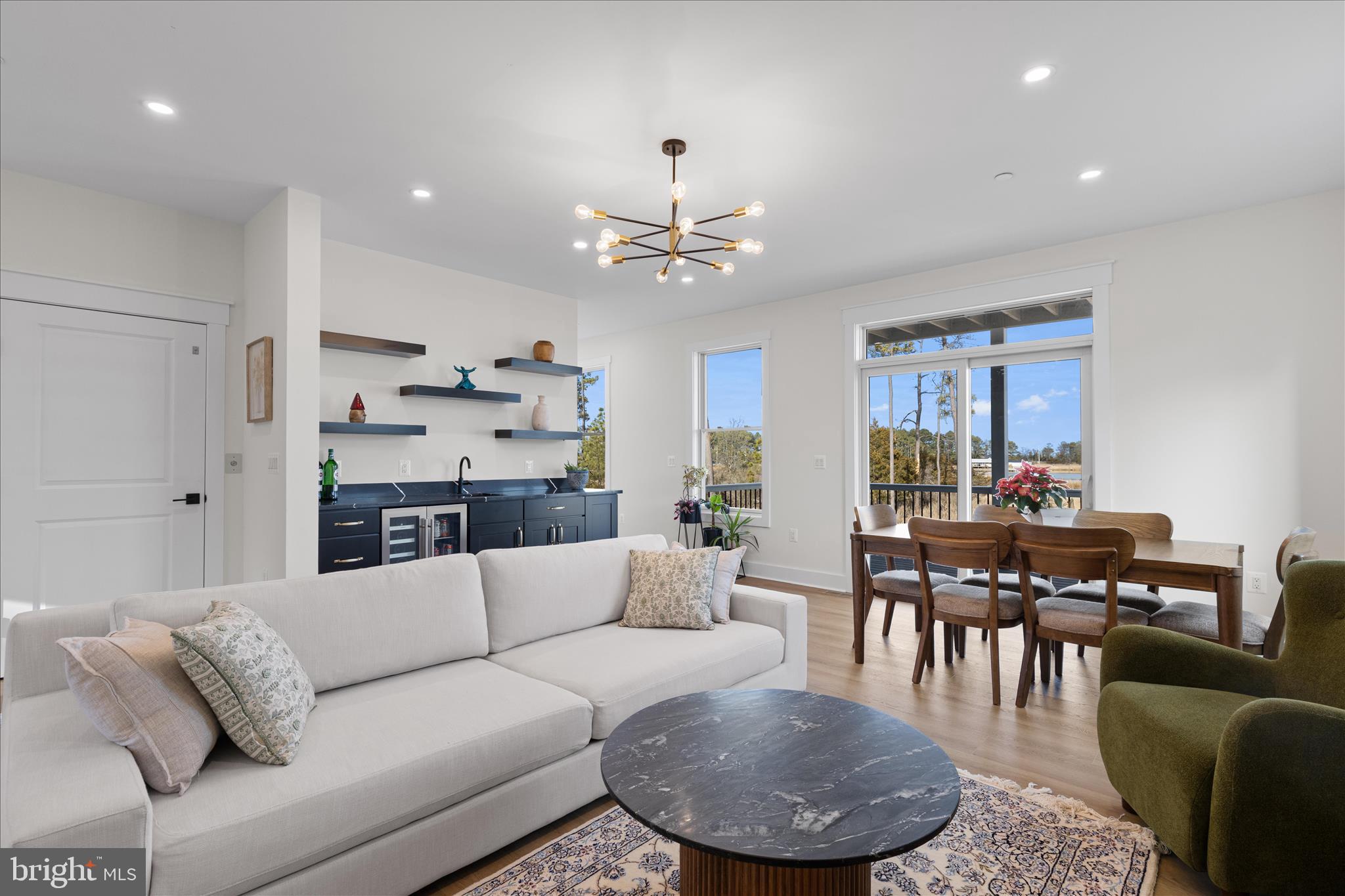 PINEY POINT - Residential