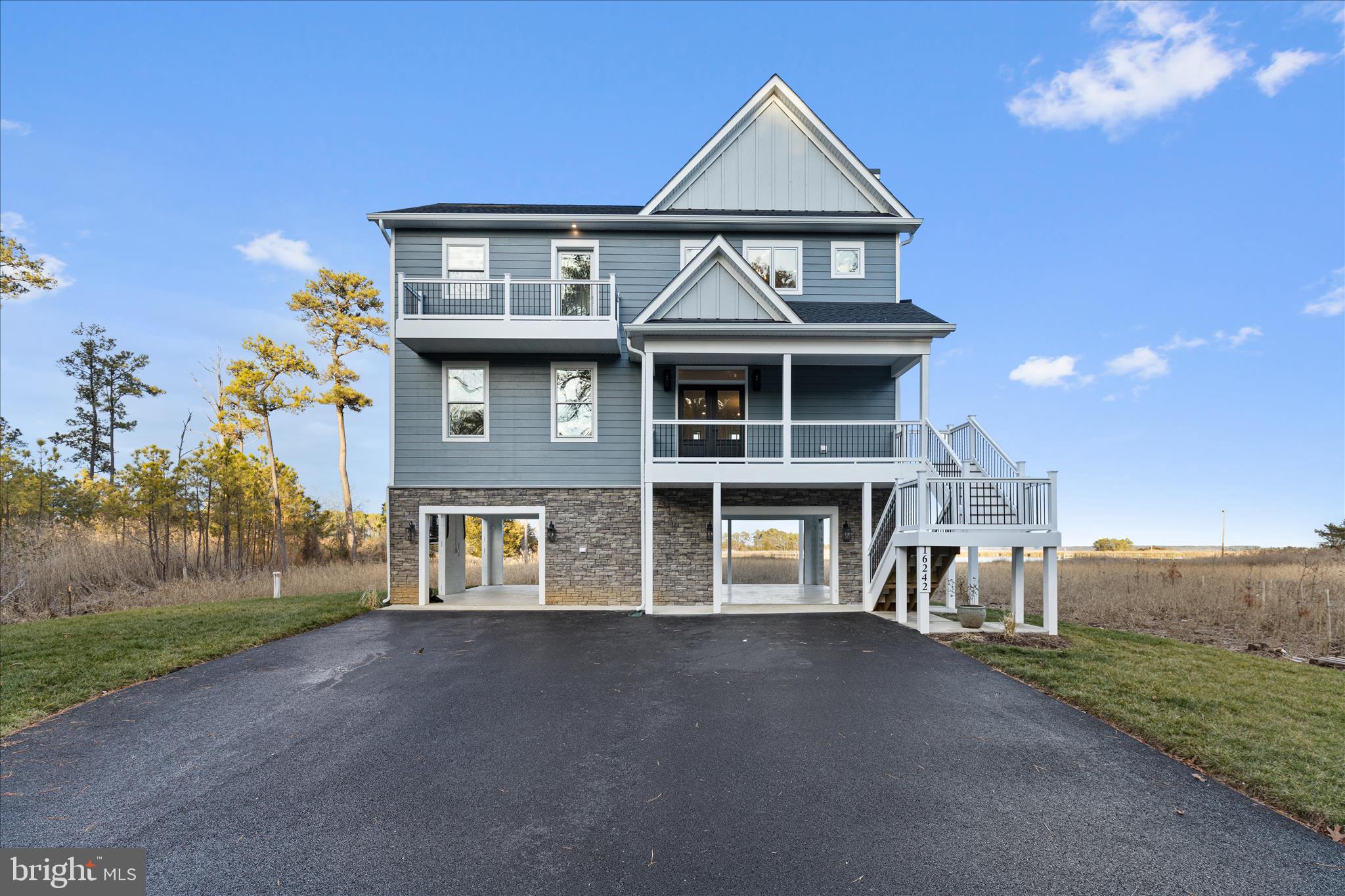 PINEY POINT - Residential