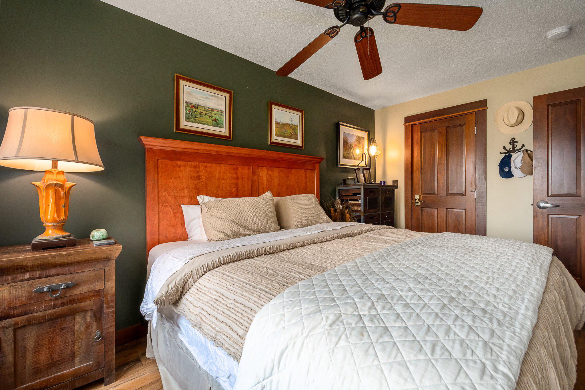 SILVER TREE SUITES - Residential
