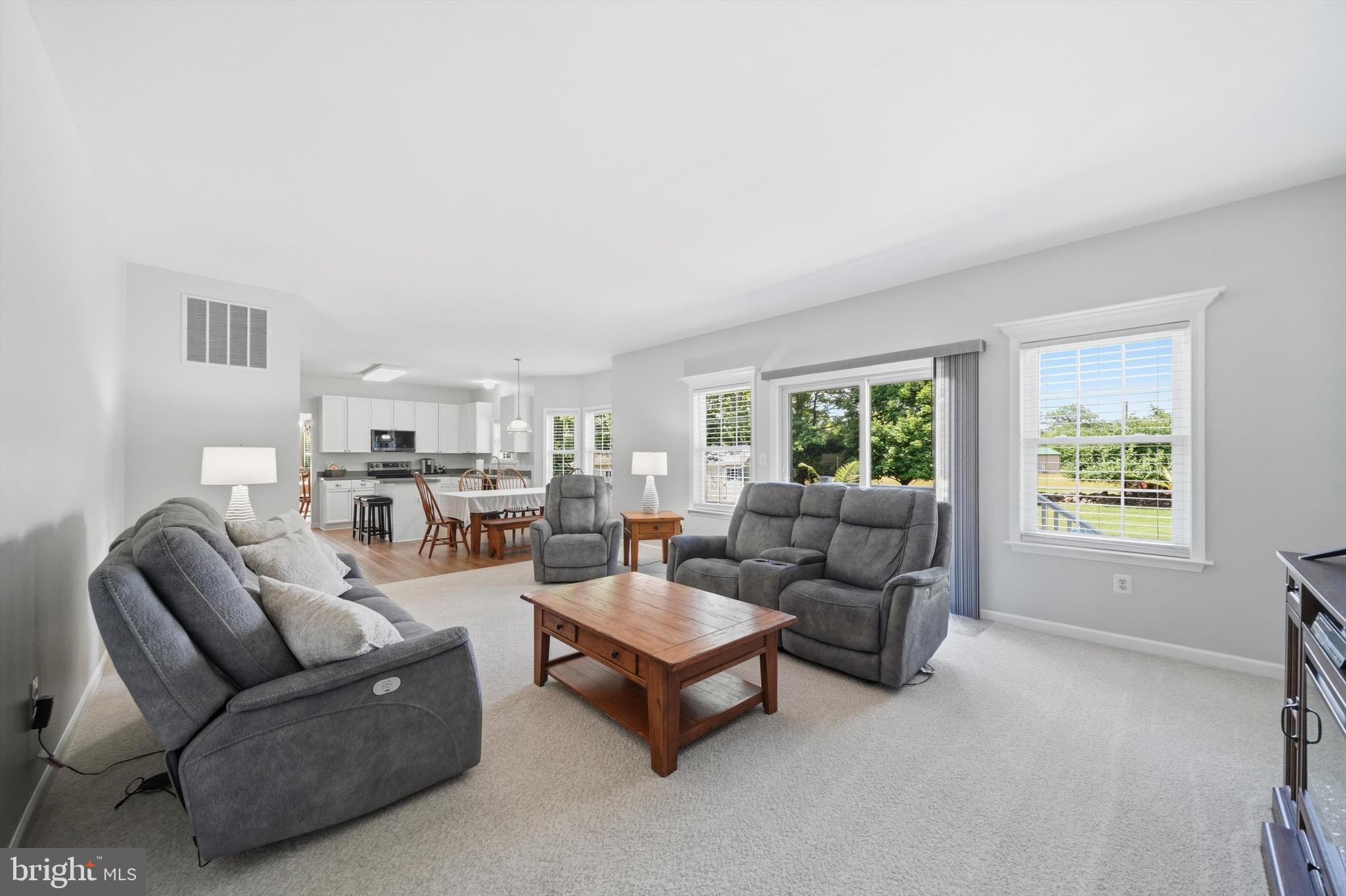 PLEASANT ACRES - Residential