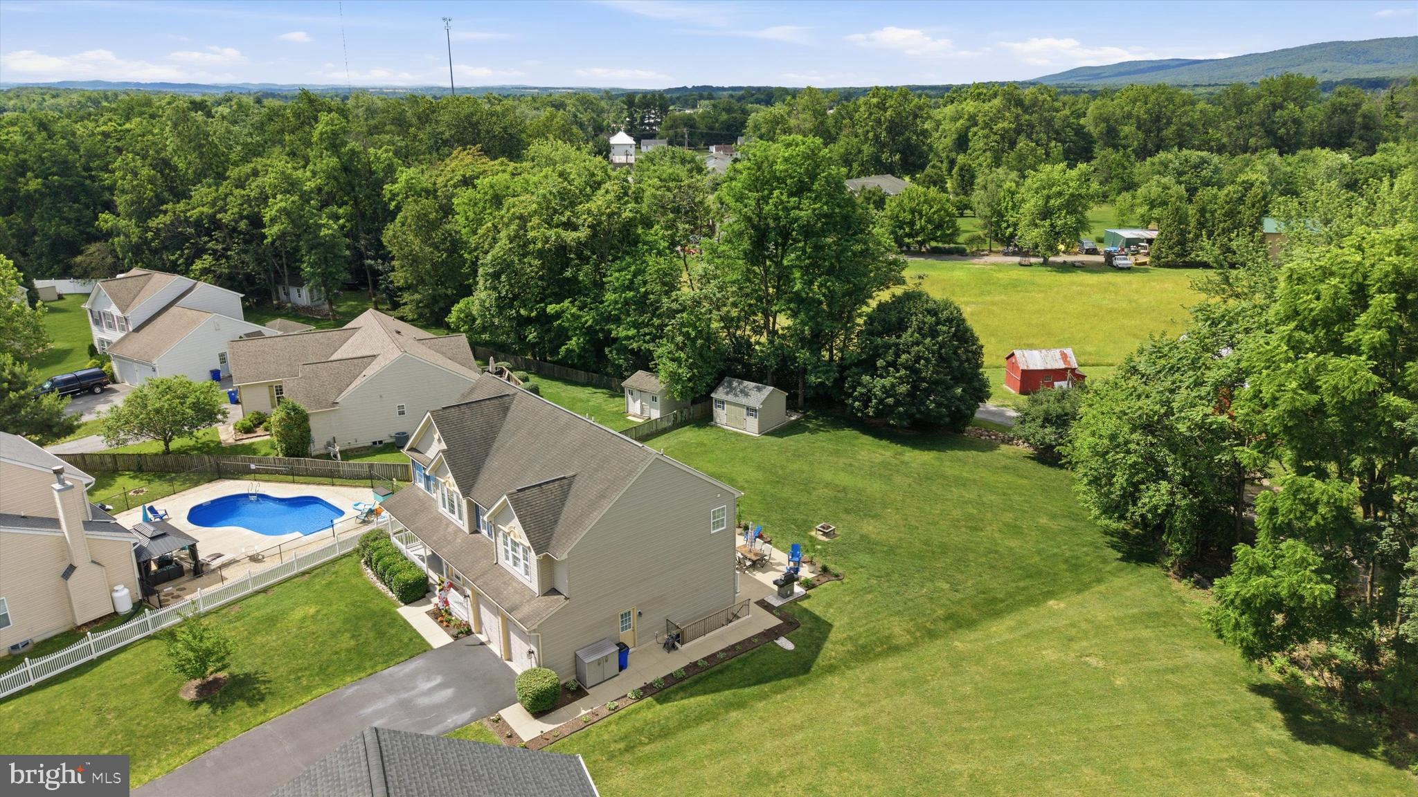 PLEASANT ACRES - Residential