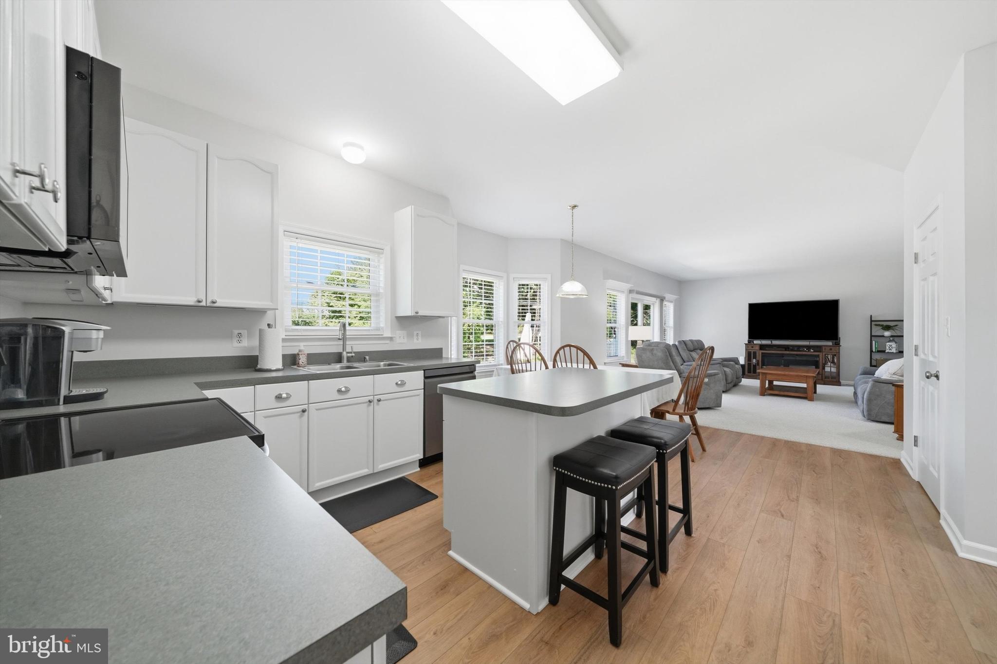 PLEASANT ACRES - Residential