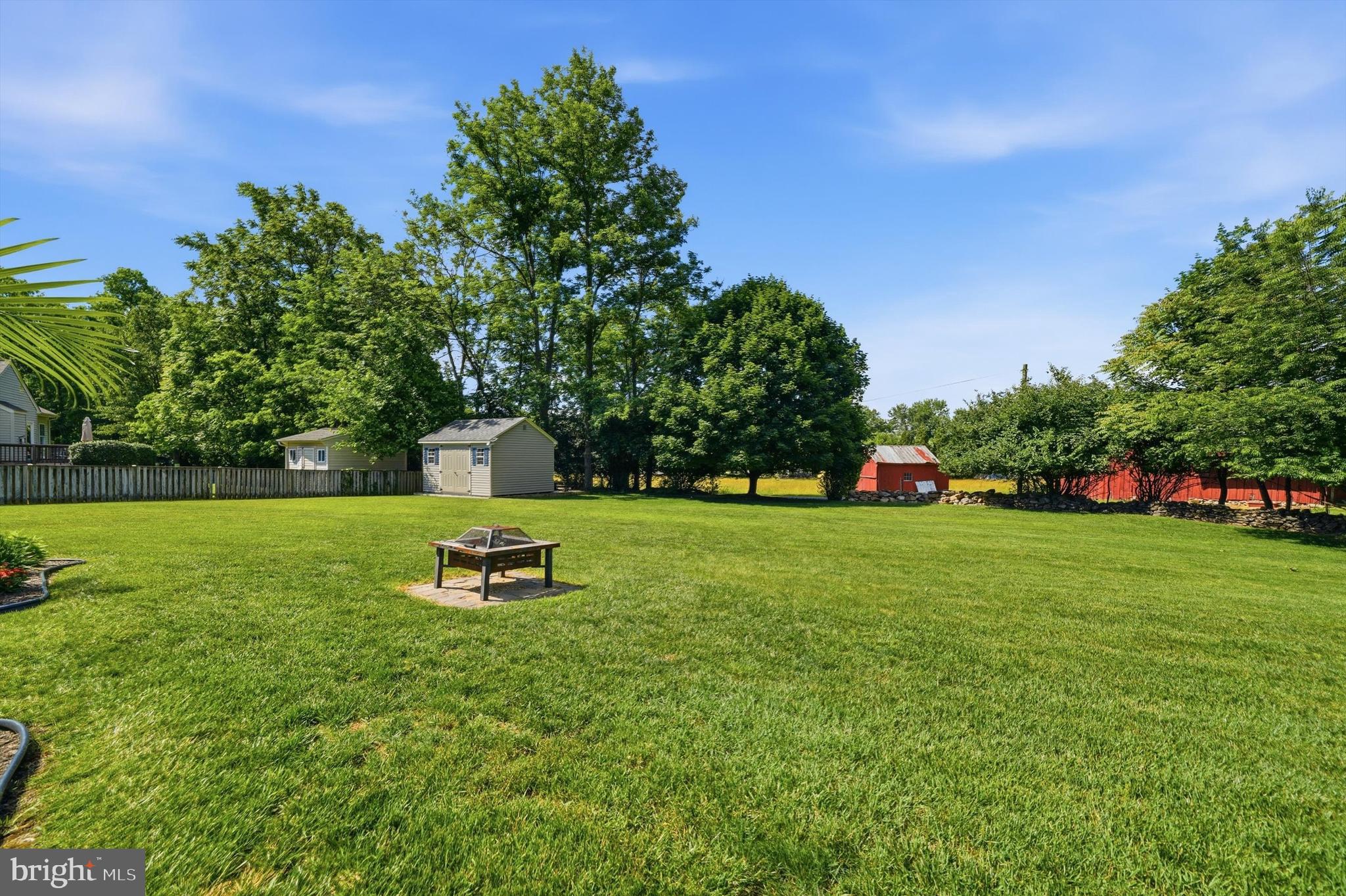 PLEASANT ACRES - Residential