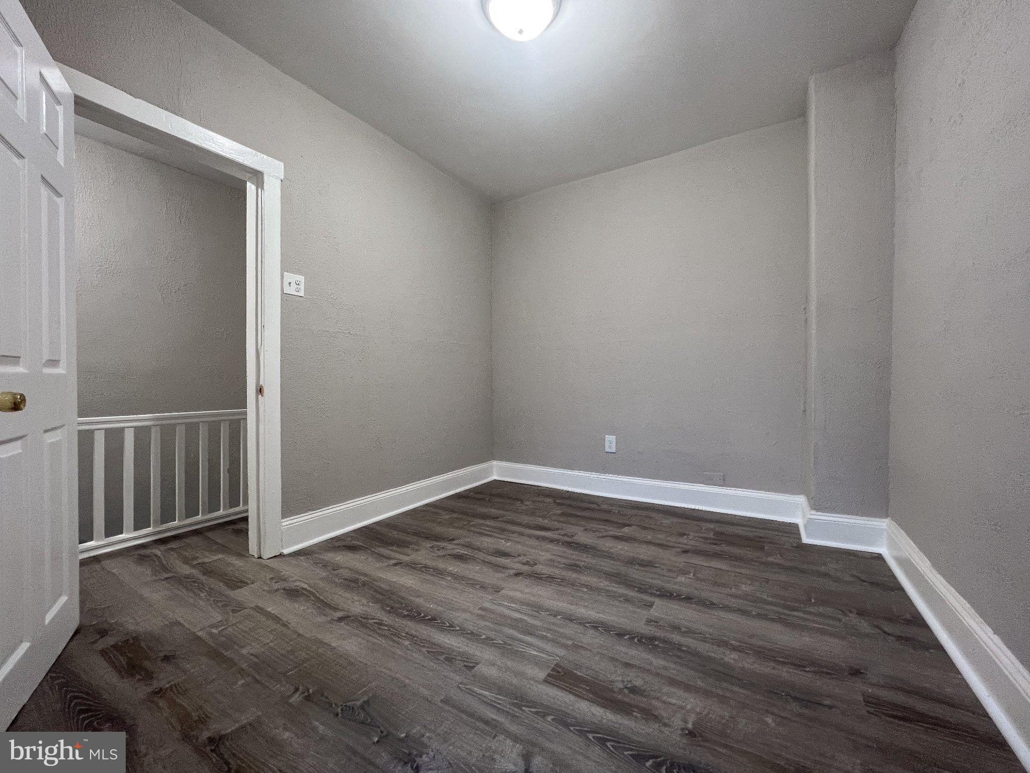WEST OAK LANE - Residential