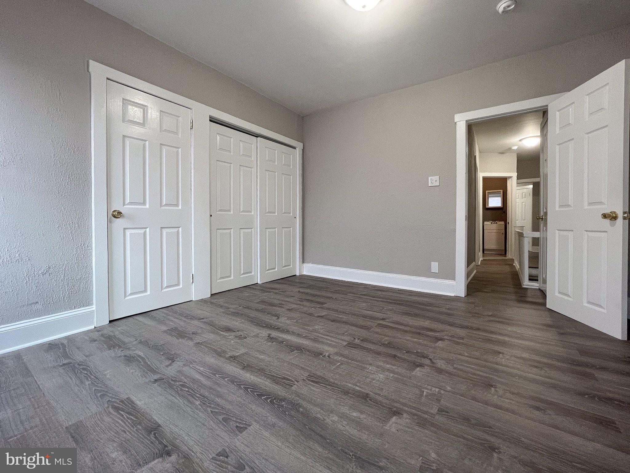 WEST OAK LANE - Residential