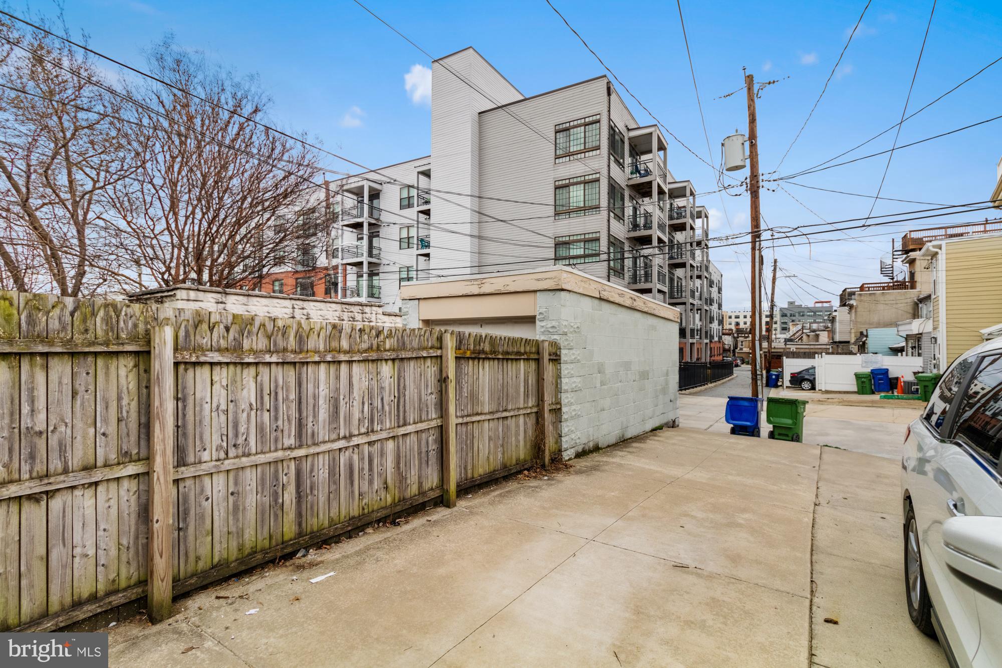 FEDERAL HILL HISTORIC DISTRICT - Residential Lease