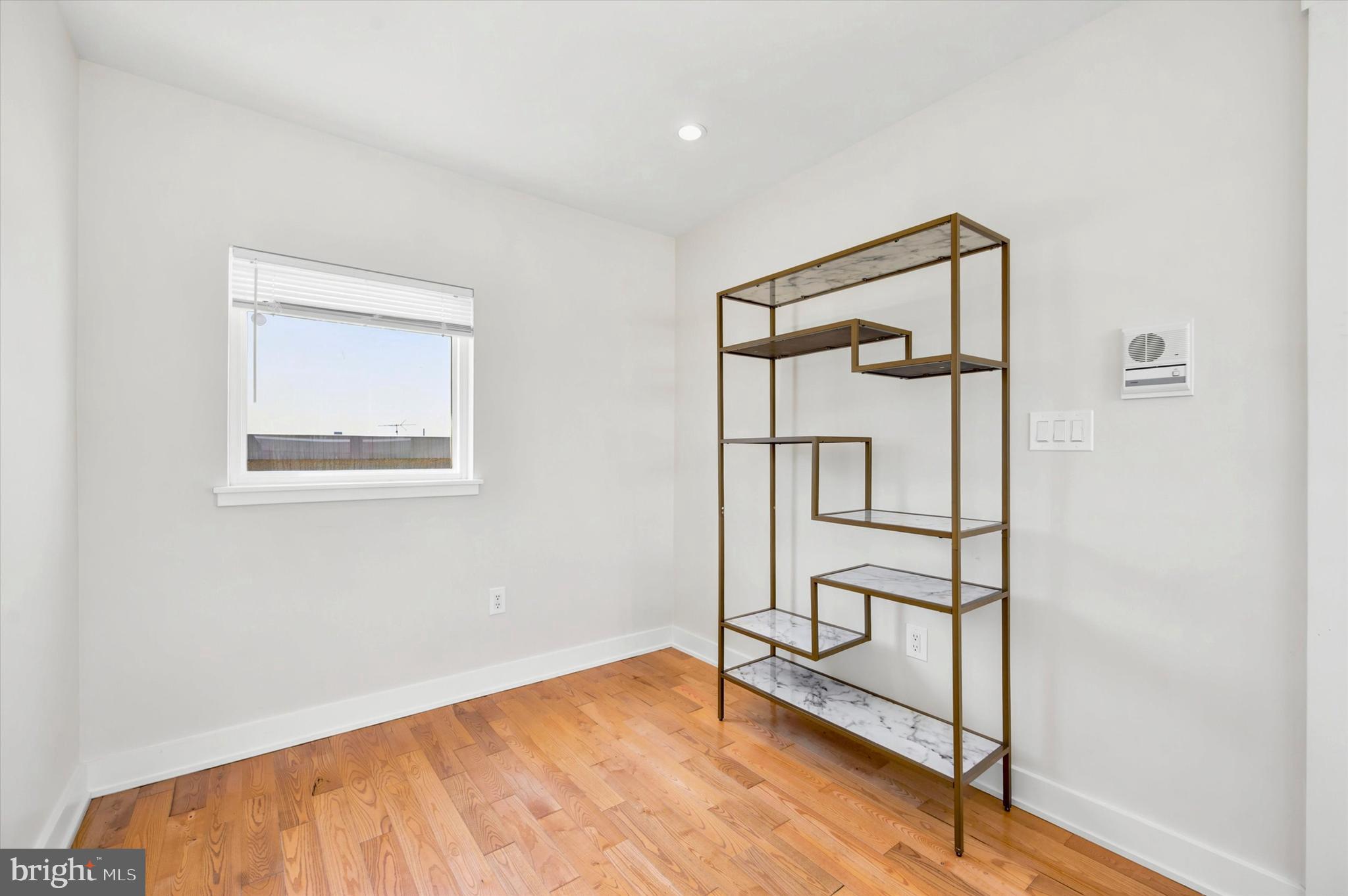 PASSYUNK SQUARE - Residential