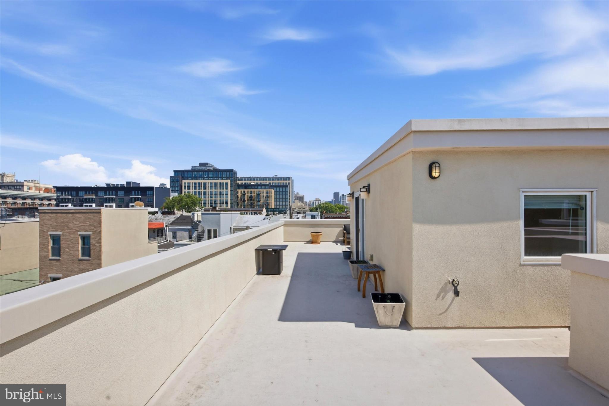PASSYUNK SQUARE - Residential