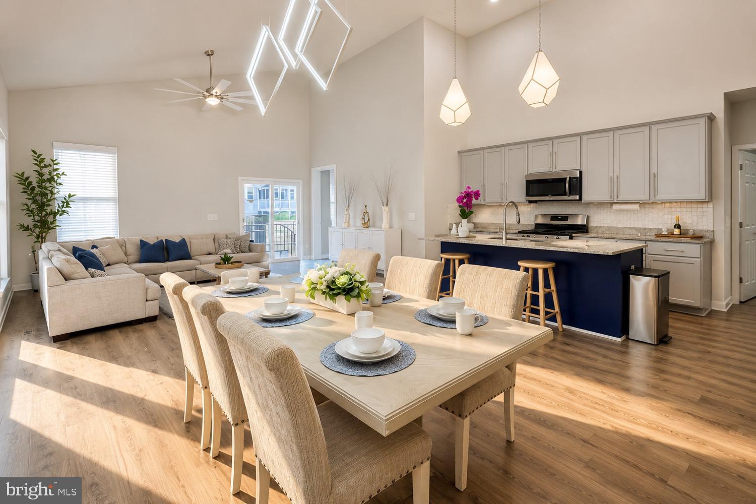 MAYFAIR - Residential