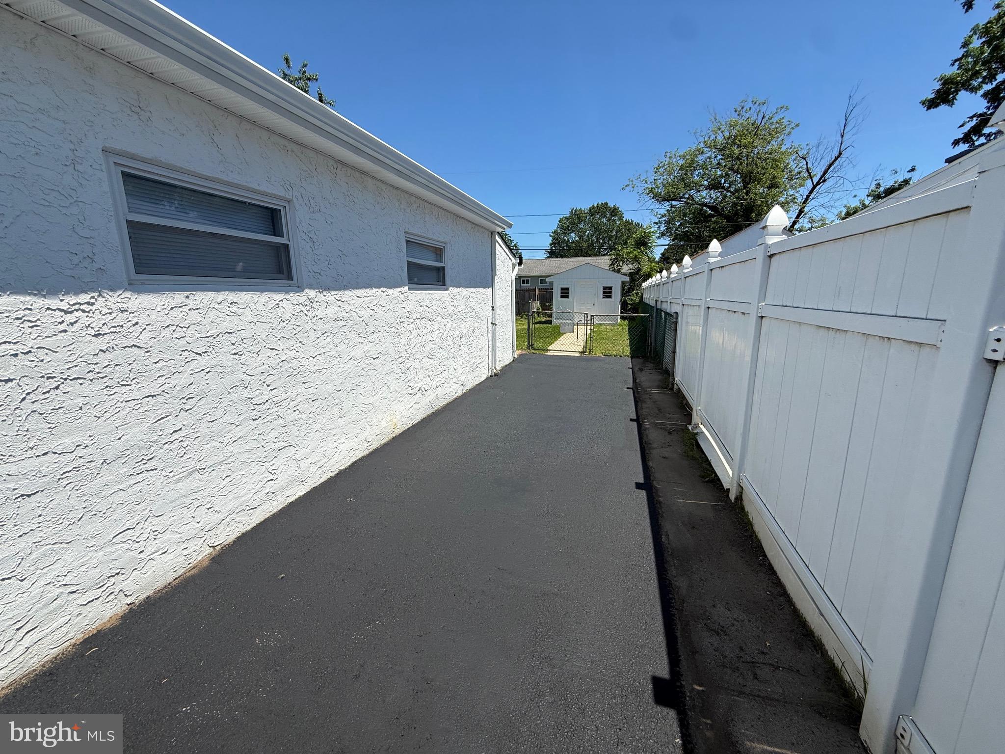 GARFIELD PARK - Residential