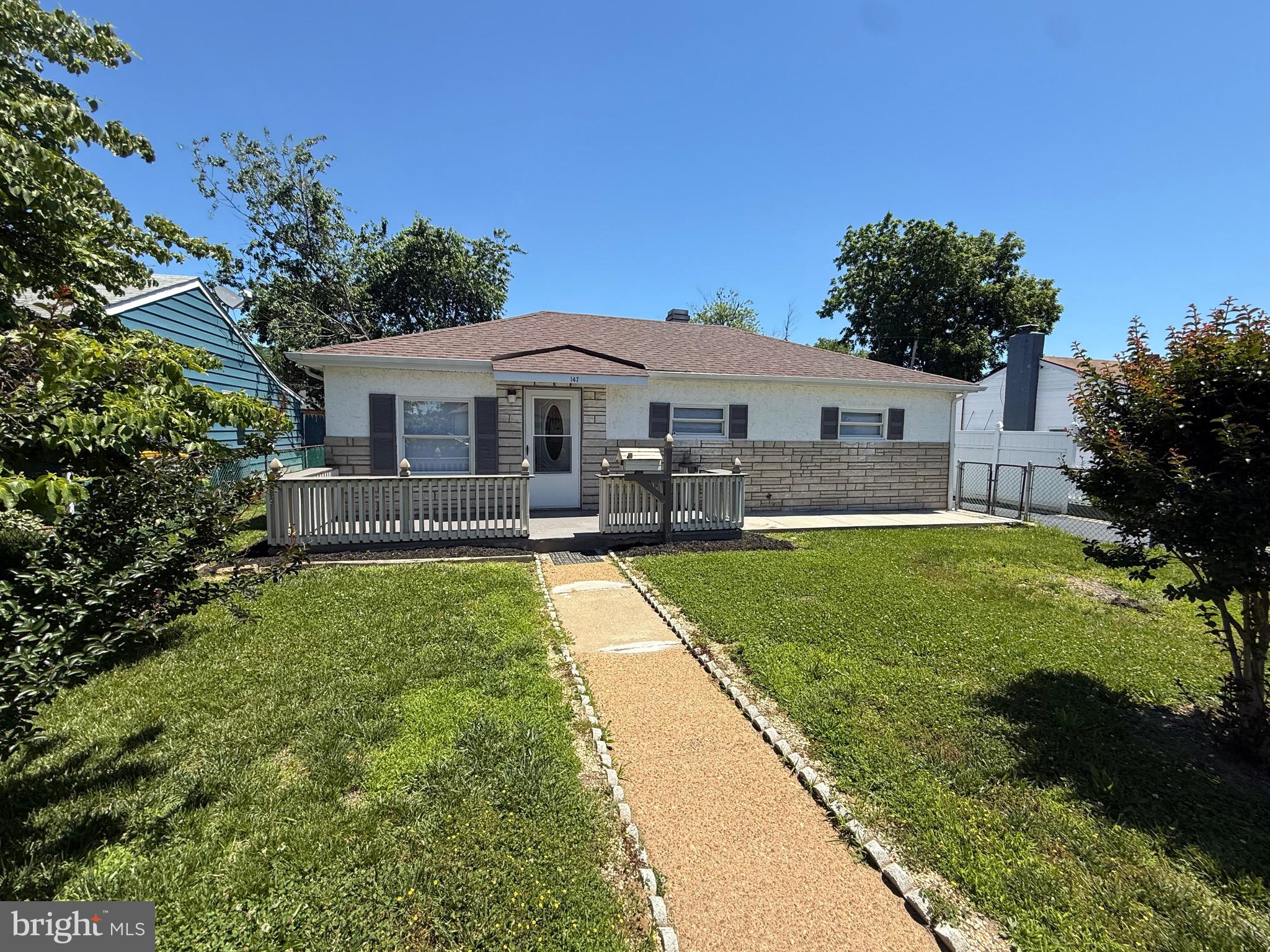 GARFIELD PARK - Residential