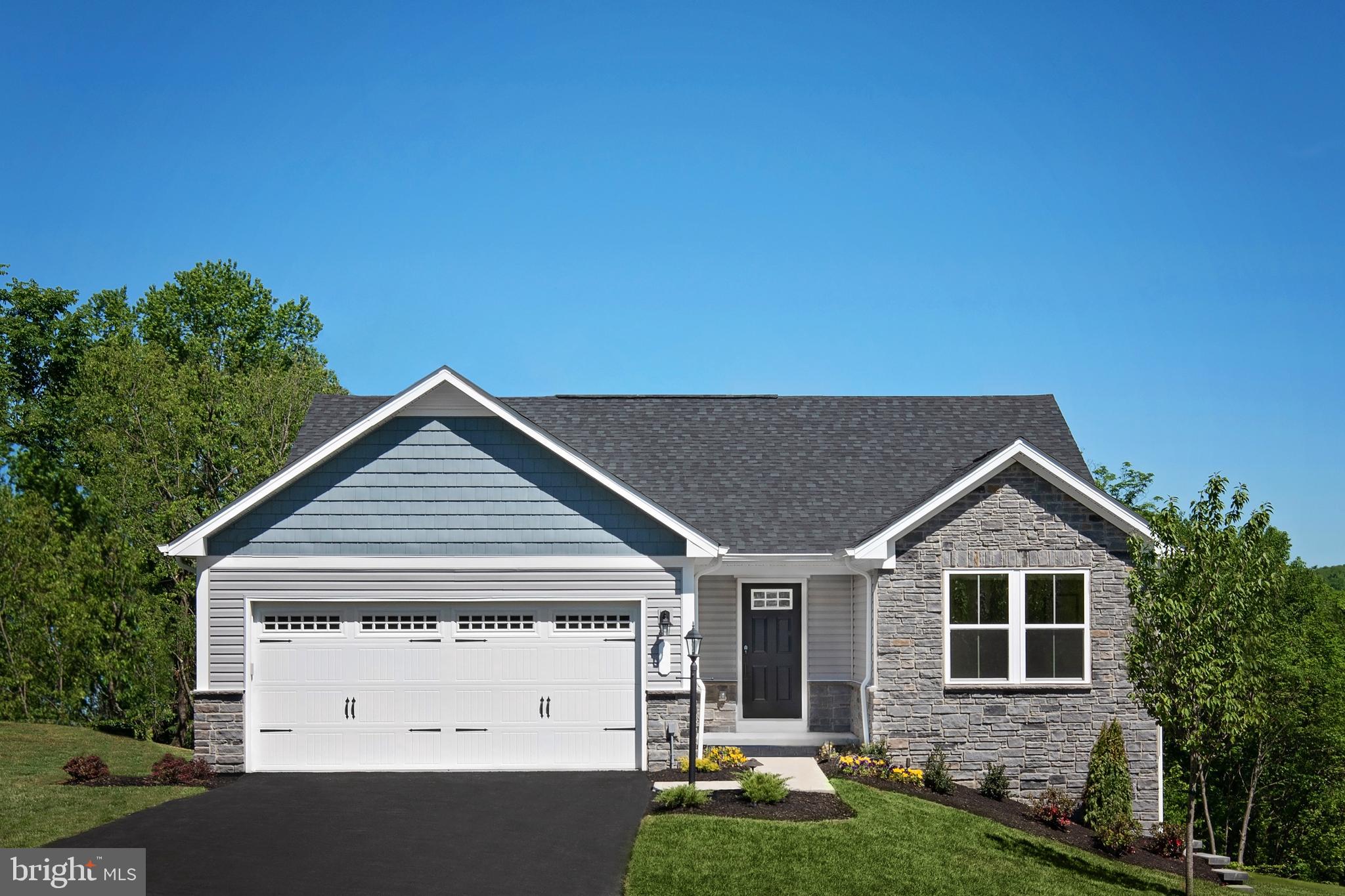 CARDINAL POINTE - Residential