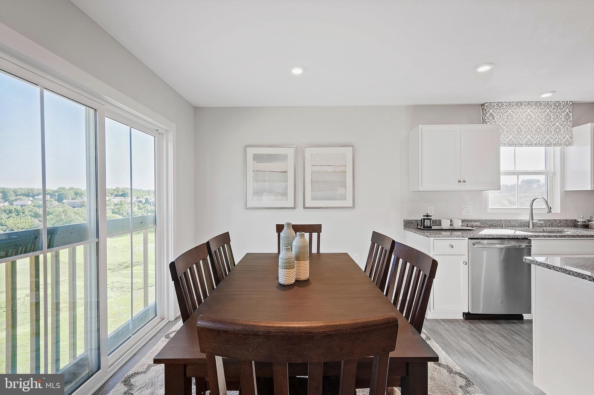 CARDINAL POINTE - Residential