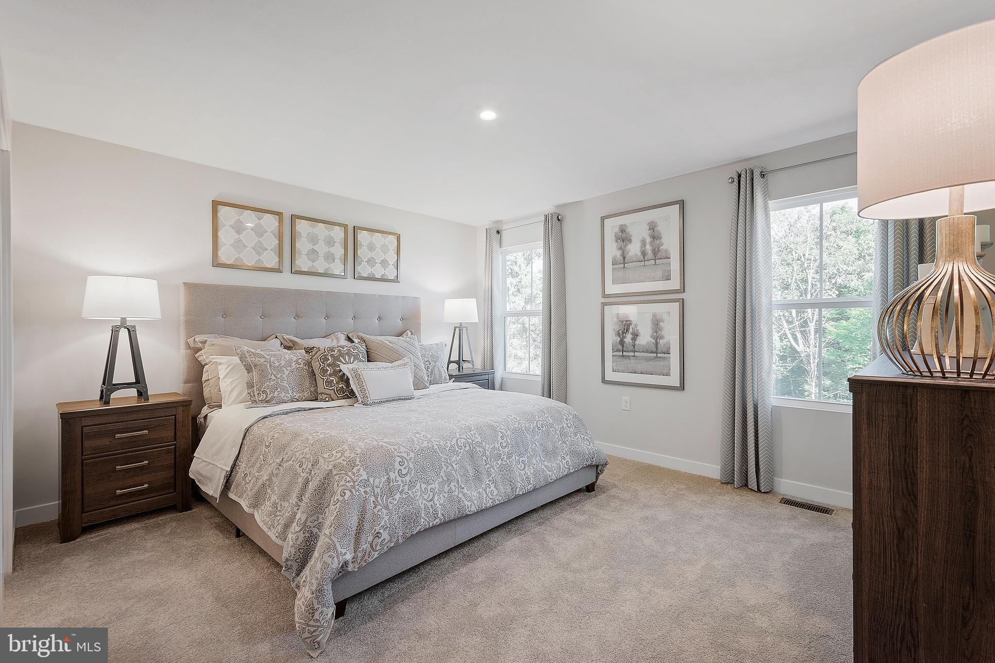 CARDINAL POINTE - Residential