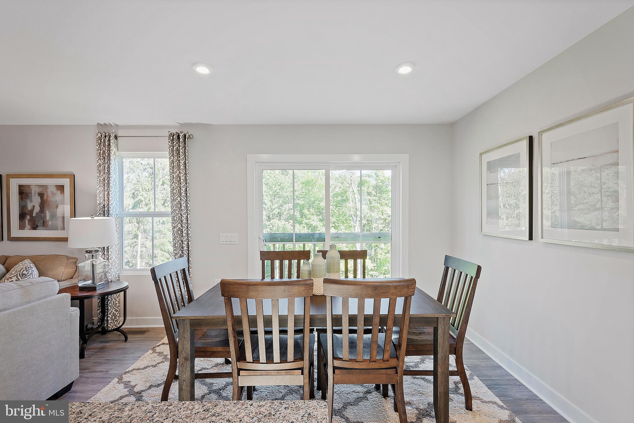 CARDINAL POINTE - Residential
