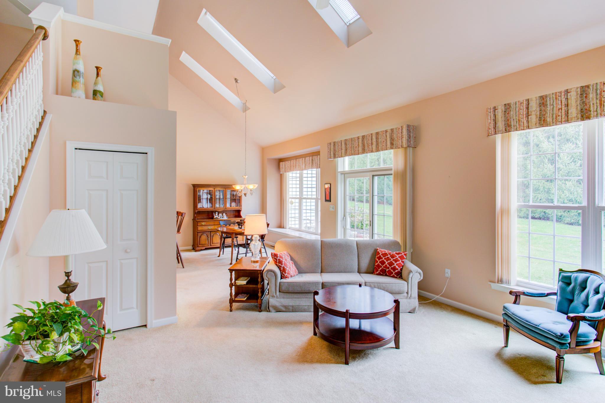 REGENTS PARK - Residential