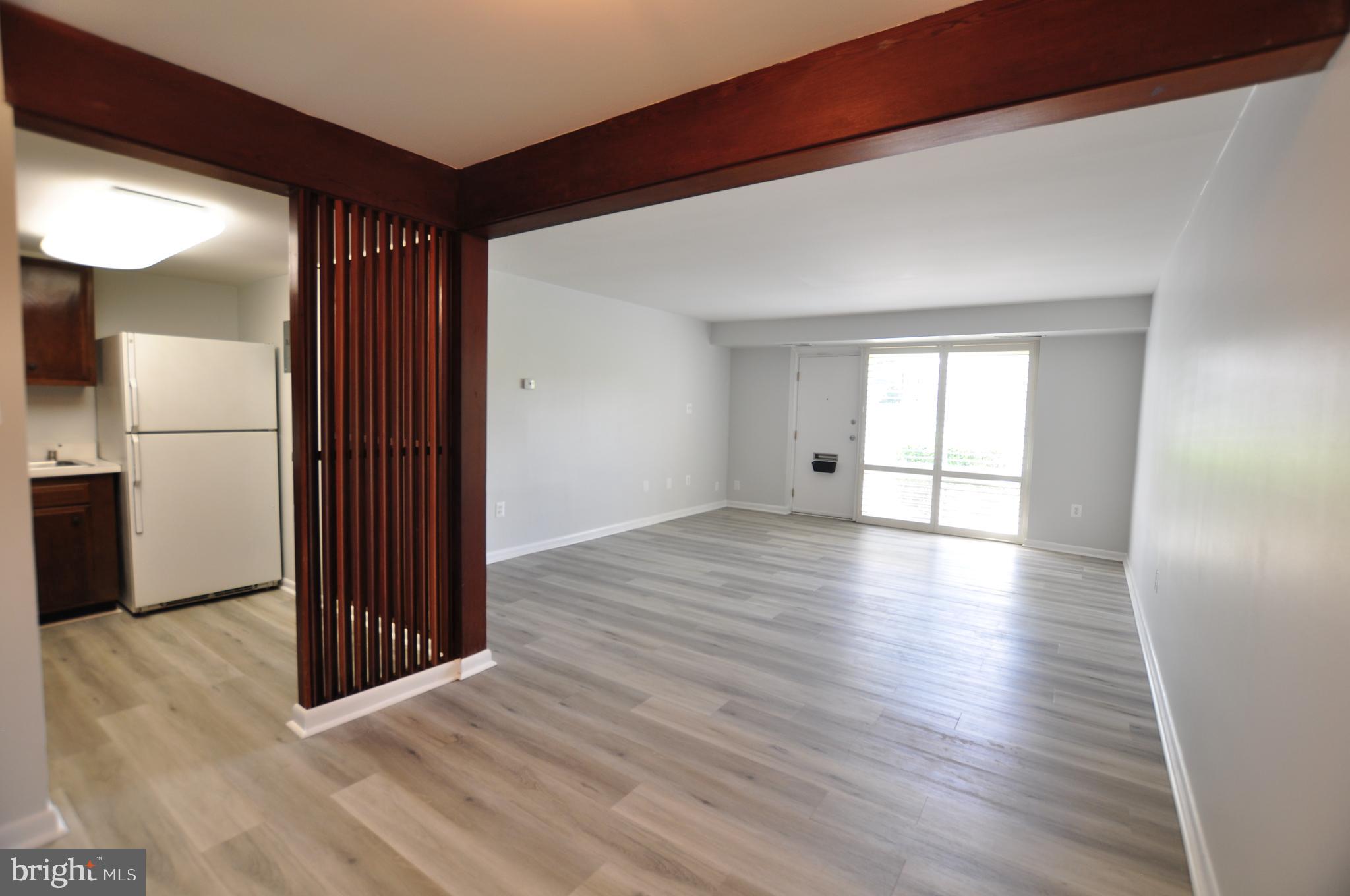 MONTGOMERY CENTURY - Residential Lease