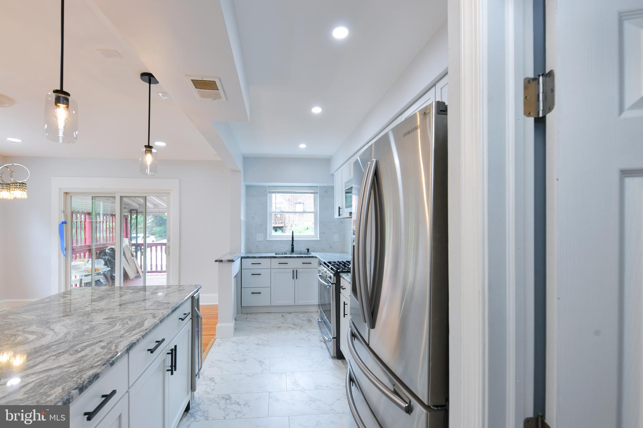 EDNOR GARDENS HISTORIC DISTRICT - Residential