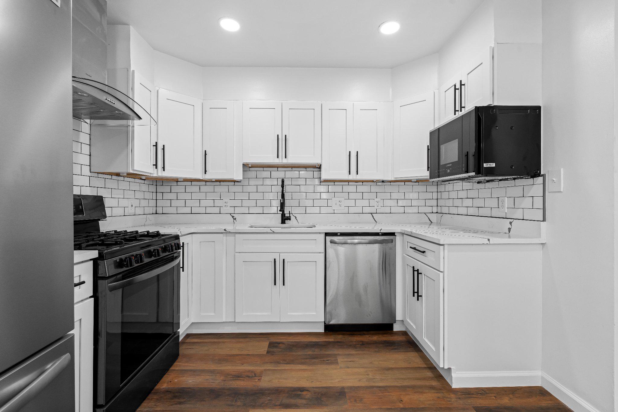 EDGEWOOD MEADOWS - Residential